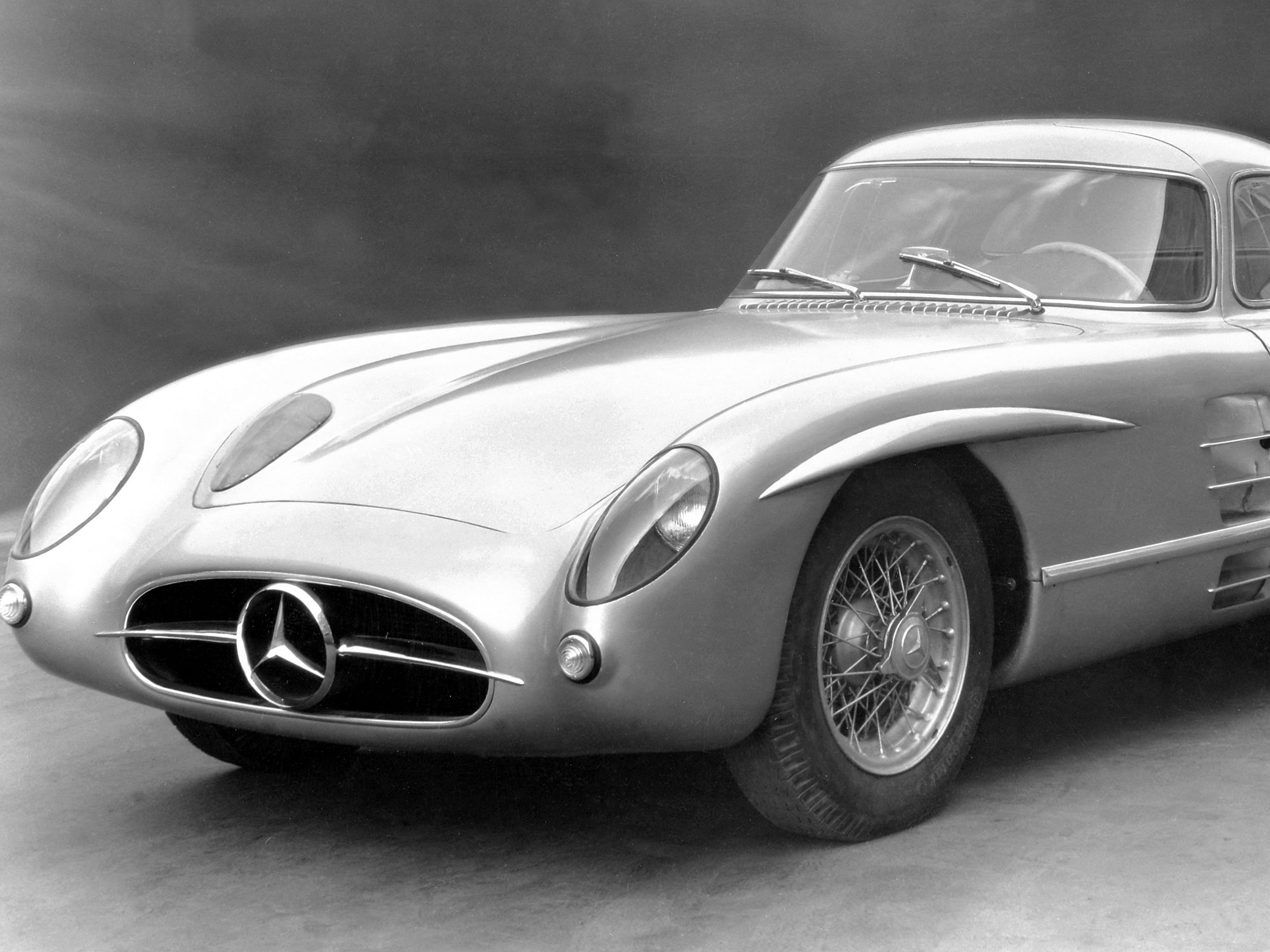 Mercedes-Benz 300 SLR Uhlenhaut Coupe Mercedes-Benz 300 SLR Uhlenhaut Coupe