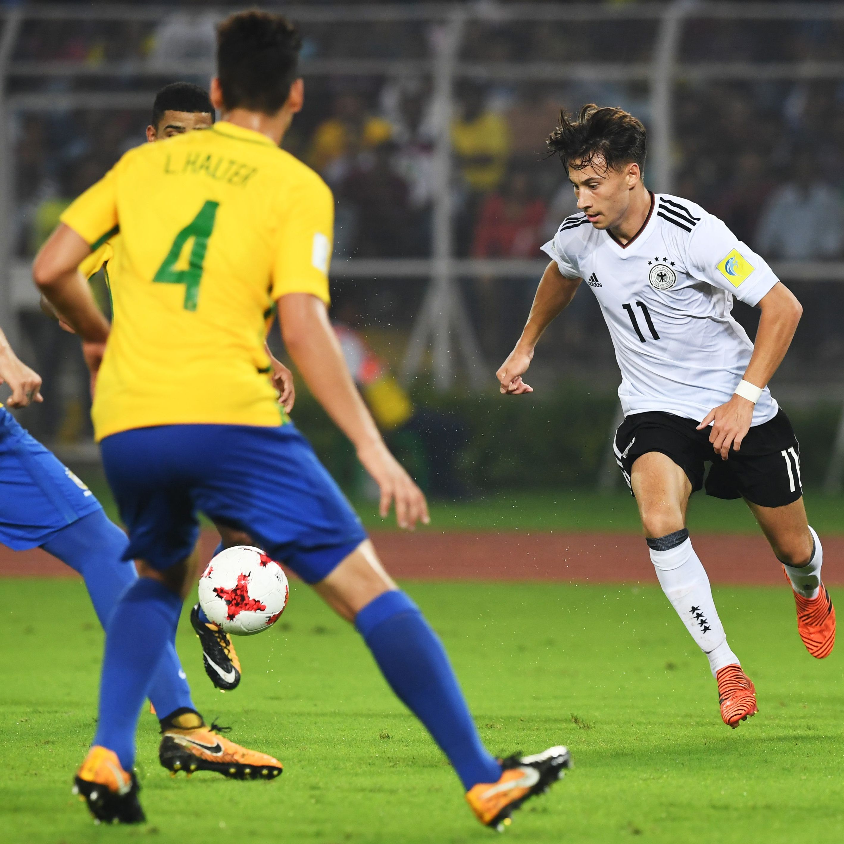 Kühn wechselt von Bayern II zu Rapid Wien.