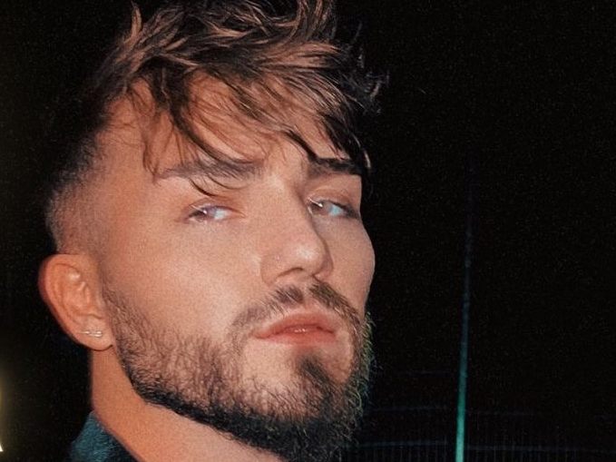 Sänger Acagor am Samstag zu Gast im Klubhaus. Sänger Acagor am Samstag zu Gast im Klubhaus.