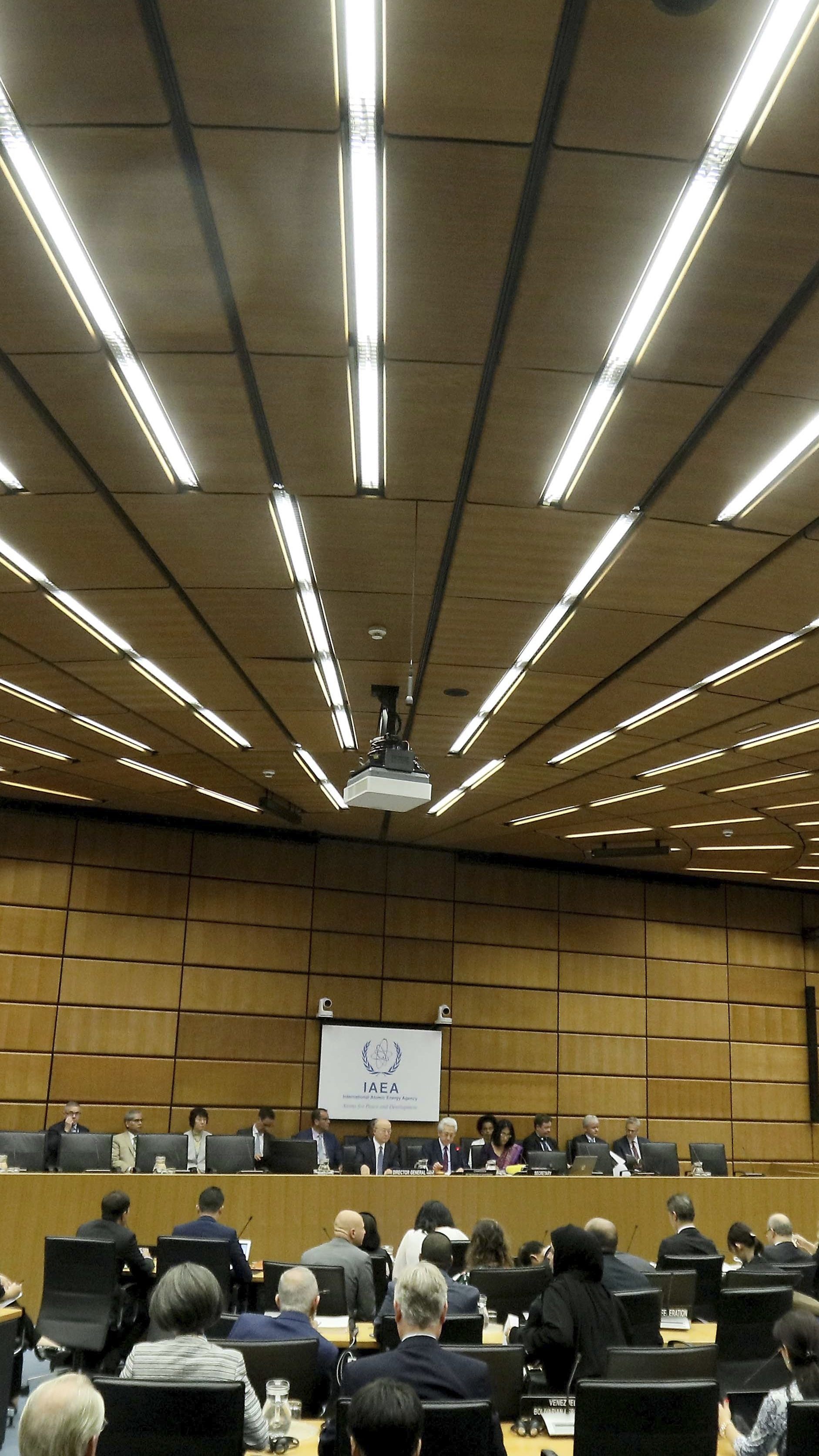 Eine Sitzung der IAEA im Vienna Interntional Center. In Wien wurden vor der Pandemie viele Kongresse und Tagungen abgehalten.