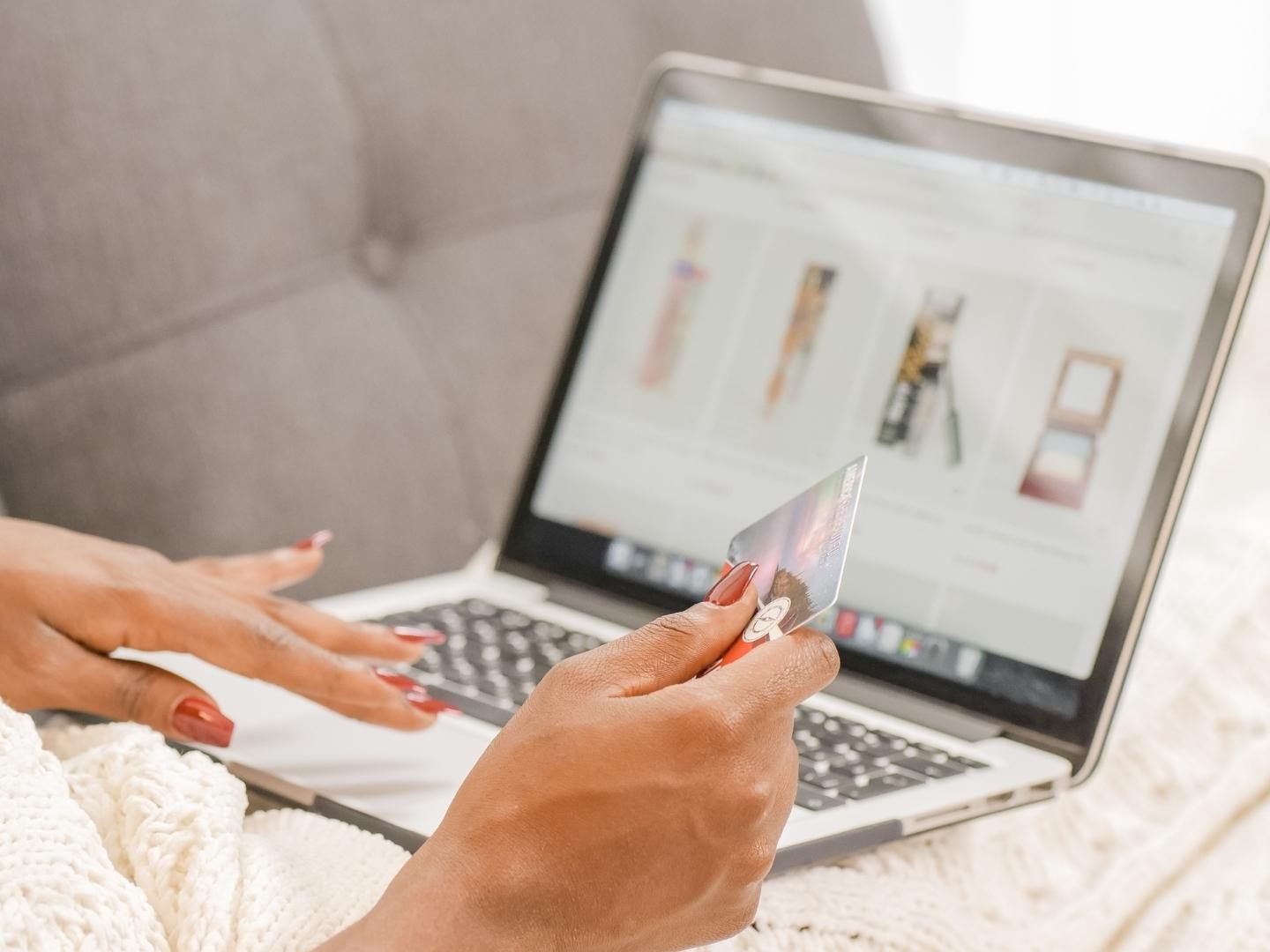 Verband erwartet Ende kostenloser Retouren bei Mode Verband erwartet Ende kostenloser Retouren bei Mode