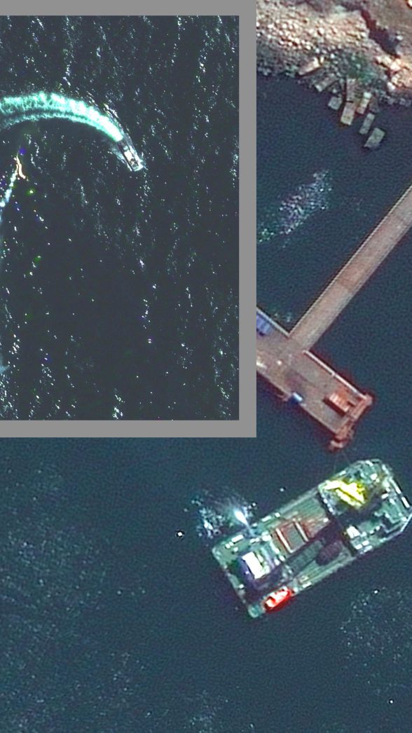 Satellintenbilder zeigen zerstörtes Schiff