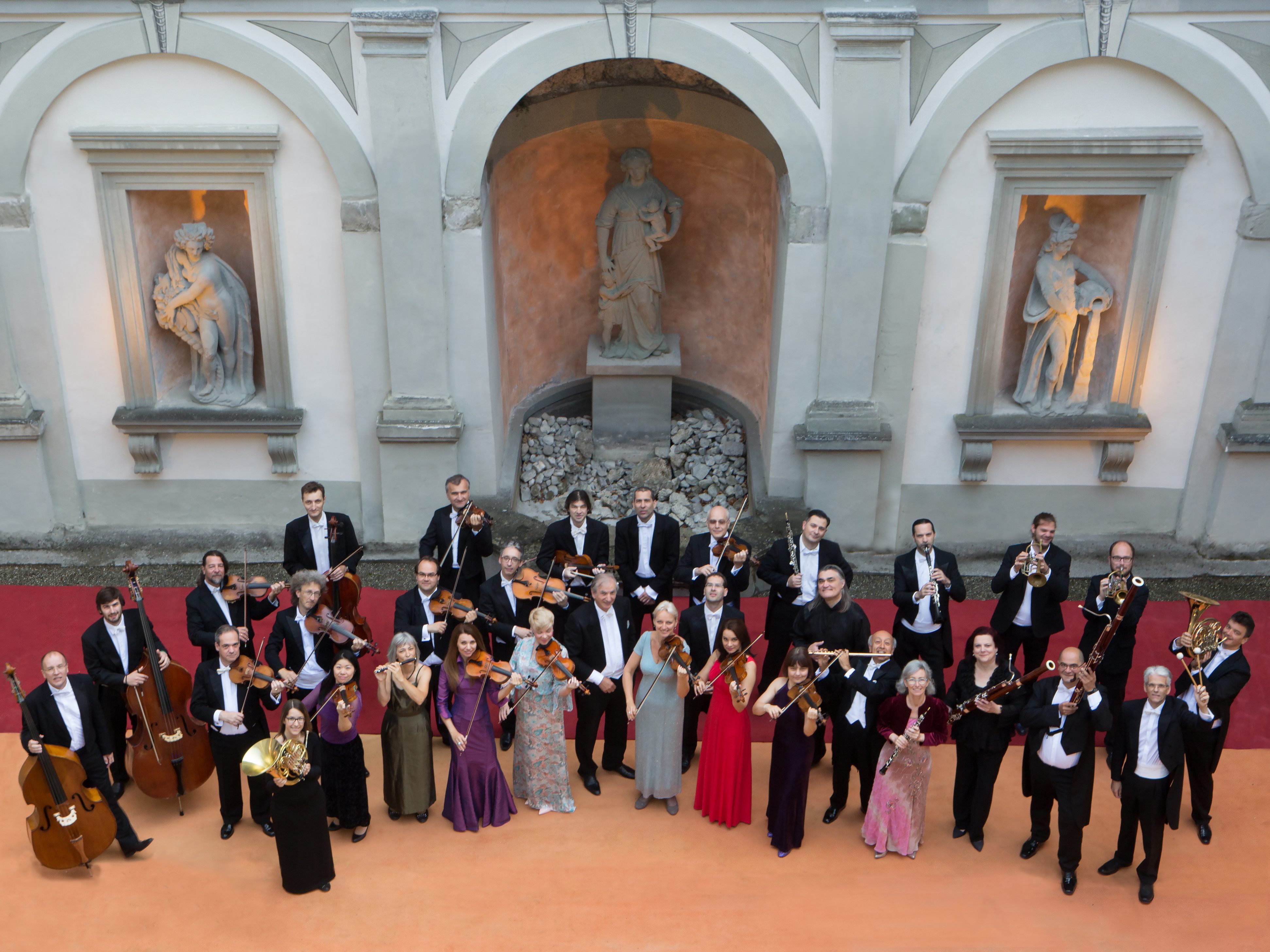 Am 14. Mai findet das Konzert unter dem Motto "Wonnemond" statt. Am 14. Mai findet das Konzert unter dem Motto "Wonnemond" statt.