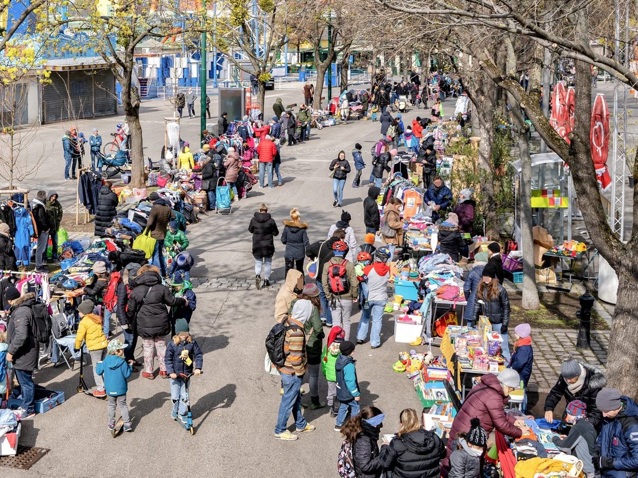 Der 2. Kinderflohmarkt im Wiener Wurstelprater findet am 12. Juni statt. Der 2. Kinderflohmarkt im Wiener Wurstelprater findet am 12. Juni statt.