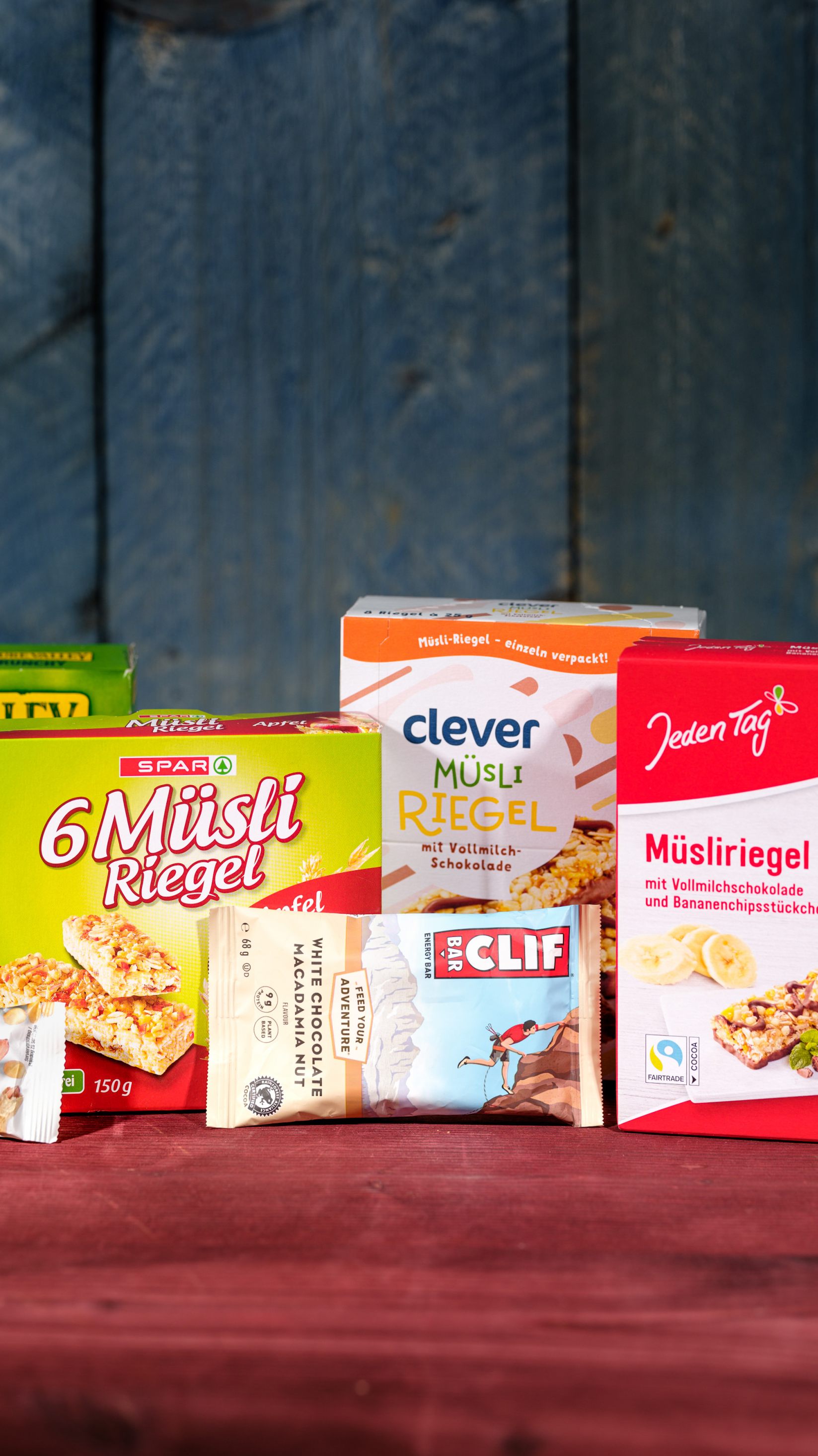 Im Greenpeace-Test waren vier von zwölf Müsliriegel mit dem Pestizid Glyphosat belastet.