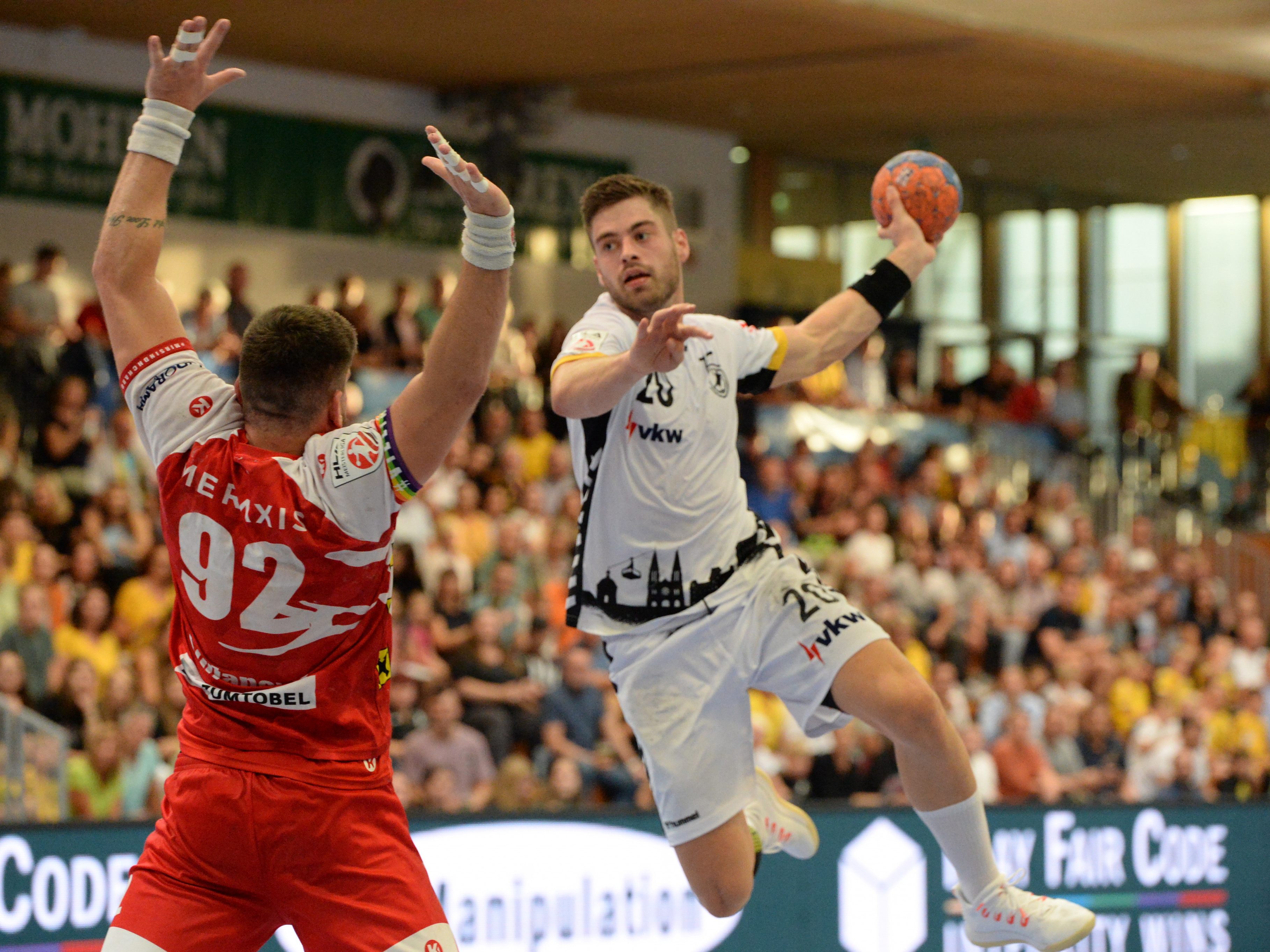 Bregenz Handball kämpft am Samstagabend um den Sieg m ÖHB-Cup-Finale. Bregenz Handball kämpft am Samstagabend um den Sieg m ÖHB-Cup-Finale.