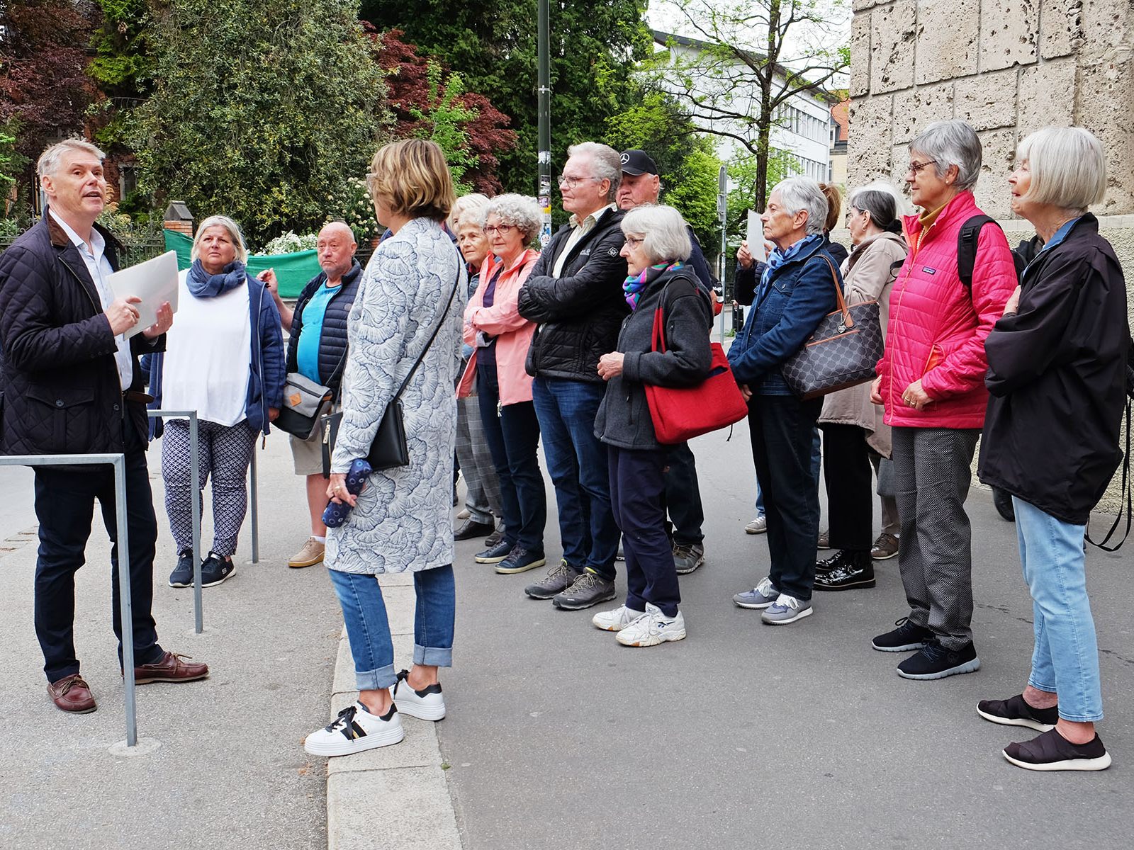 Mit Interesse verfolgten die Dornbirner Seniorenbund-Mitglieder die Erläuterungen von Mag. Matt Mit Interesse verfolgten die Dornbirner Seniorenbund-Mitglieder die Erläuterungen von Mag. Matt