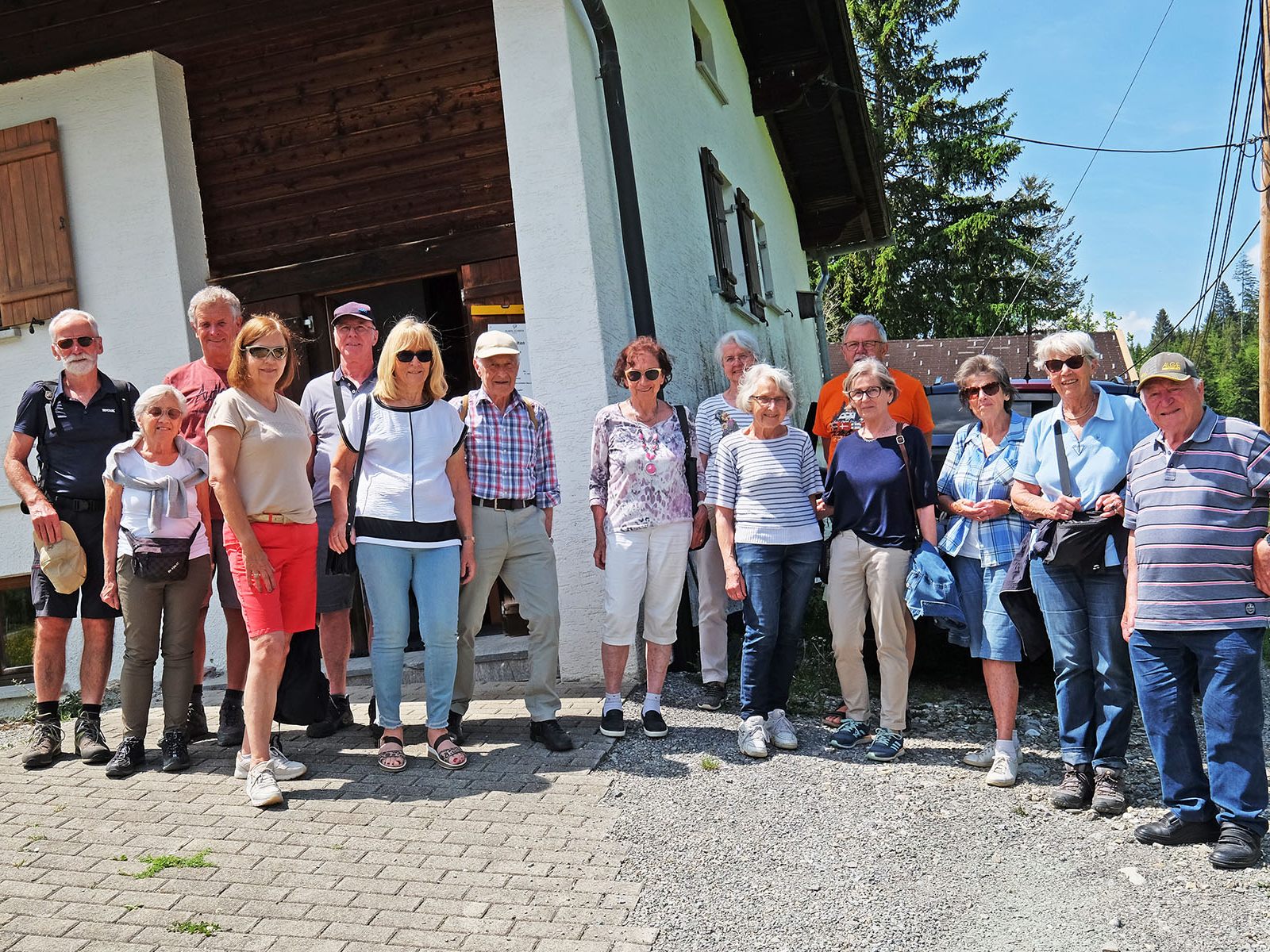 Das schiefe Haus war für die Dornbirner SB-Mitglieder ein eindrucksvolles Erlebnis Das schiefe Haus war für die Dornbirner SB-Mitglieder ein eindrucksvolles Erlebnis