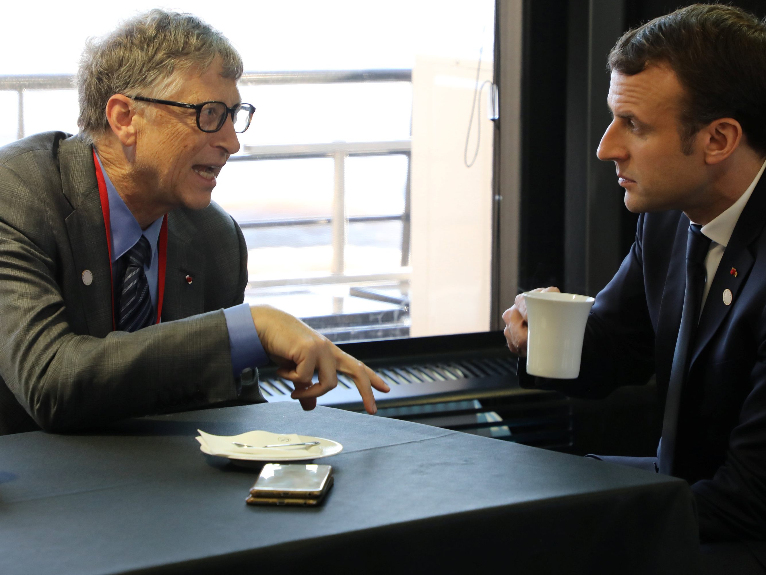 Archivbild: Bill Gates mit Macron. Archivbild: Bill Gates mit Macron.
