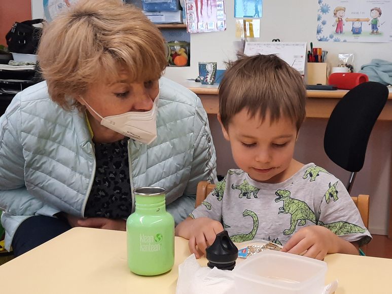 Die geflüchteten Familien sollen möglichst rasch integriert werden. Die geflüchteten Familien sollen möglichst rasch integriert werden.