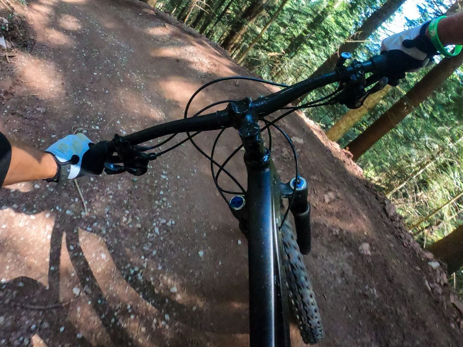 Mountainbike-Unfall in Dünserberg. Mountainbike-Unfall in Dünserberg.