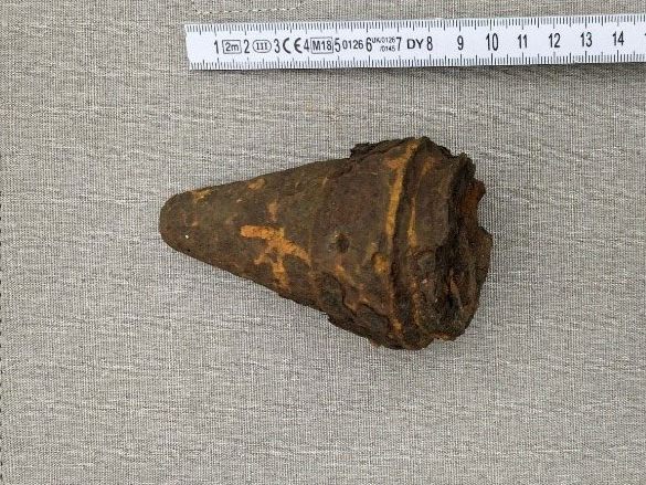 Dieses Kriegsmaterial wurde in einem Wald in Wien-Liesing gefunden Dieses Kriegsmaterial wurde in einem Wald in Wien-Liesing gefunden