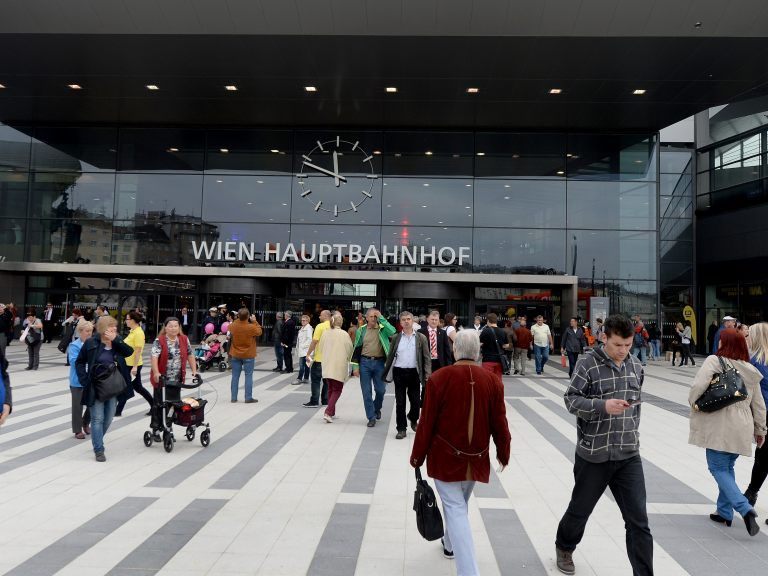 Beim Wiener Hauptbahnhof wurden Diebe wiedererkannt
