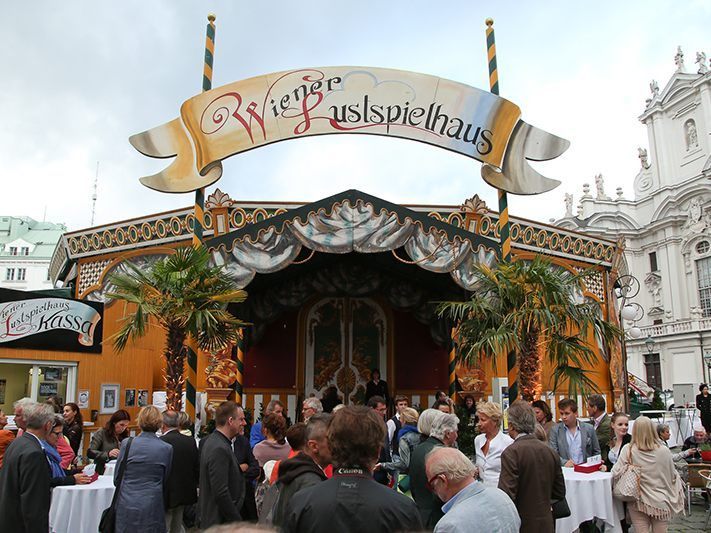 Wiener Lustspielhaus schließt - und wurde vom Gemeinderat entschuldet. Wiener Lustspielhaus schließt - und wurde vom Gemeinderat entschuldet.
