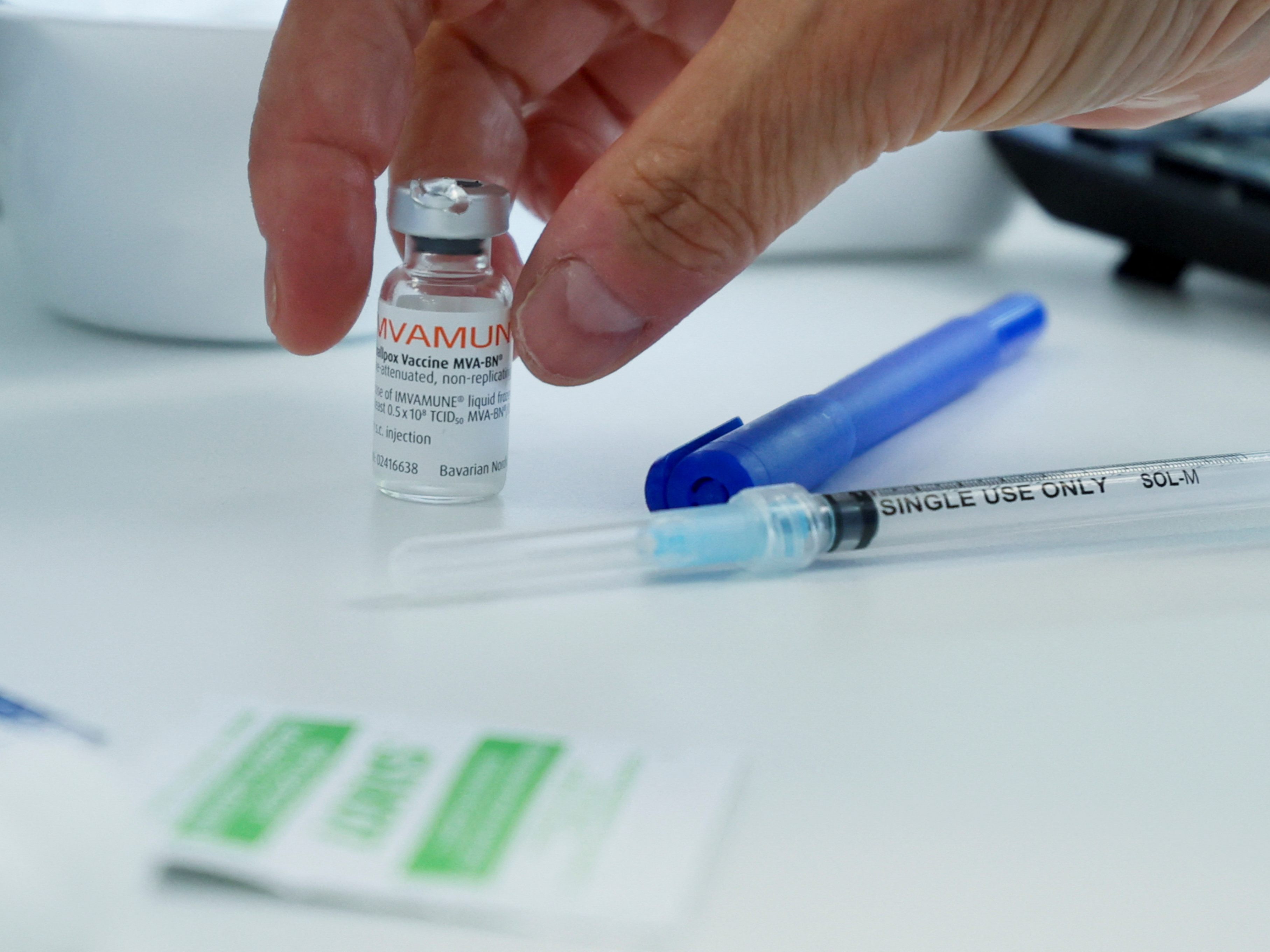 Laut WHO bietet die Pockenimpfung einen 85-prozentigen Schutz gegen eine Infektion mit Affenpocken.