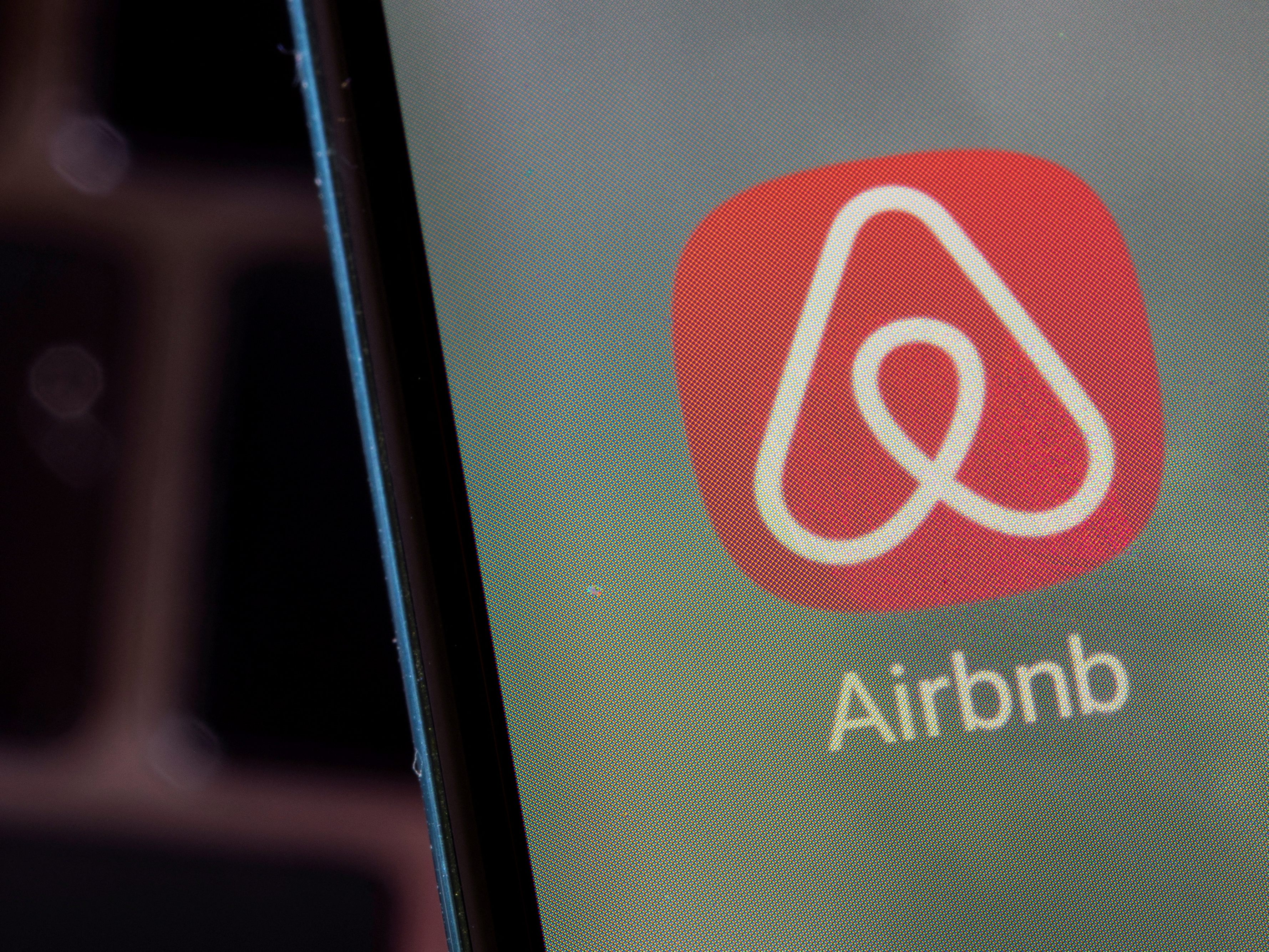 Das Partyverbot von Airbnb wurde nun offiziell weltweit festgeschrieben. Das Partyverbot von Airbnb wurde nun offiziell weltweit festgeschrieben.