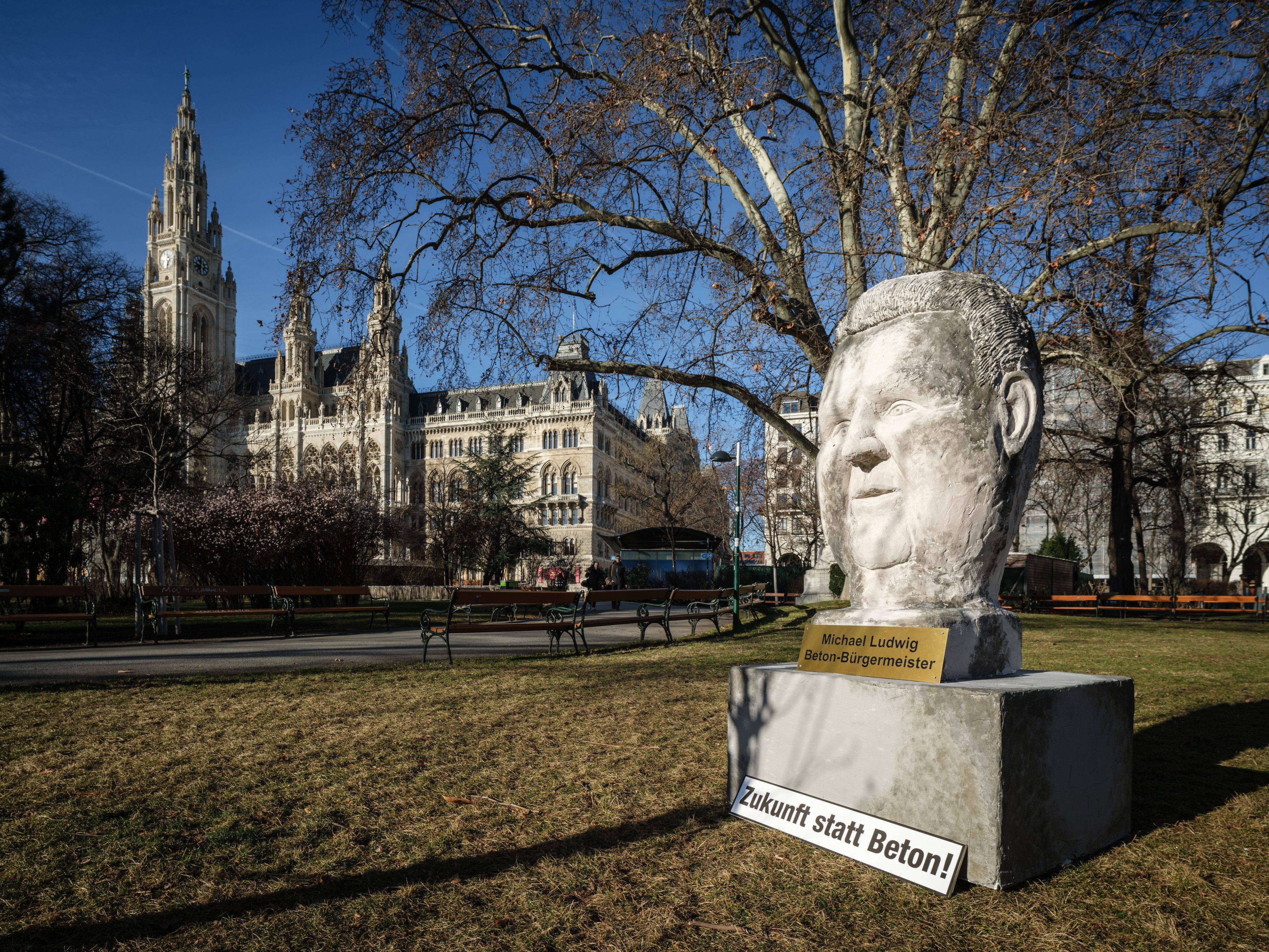 Die LobauBleibt-Ausstellung eröffnet am 10. Juni in Wien-Mariahilf Die LobauBleibt-Ausstellung eröffnet am 10. Juni in Wien-Mariahilf