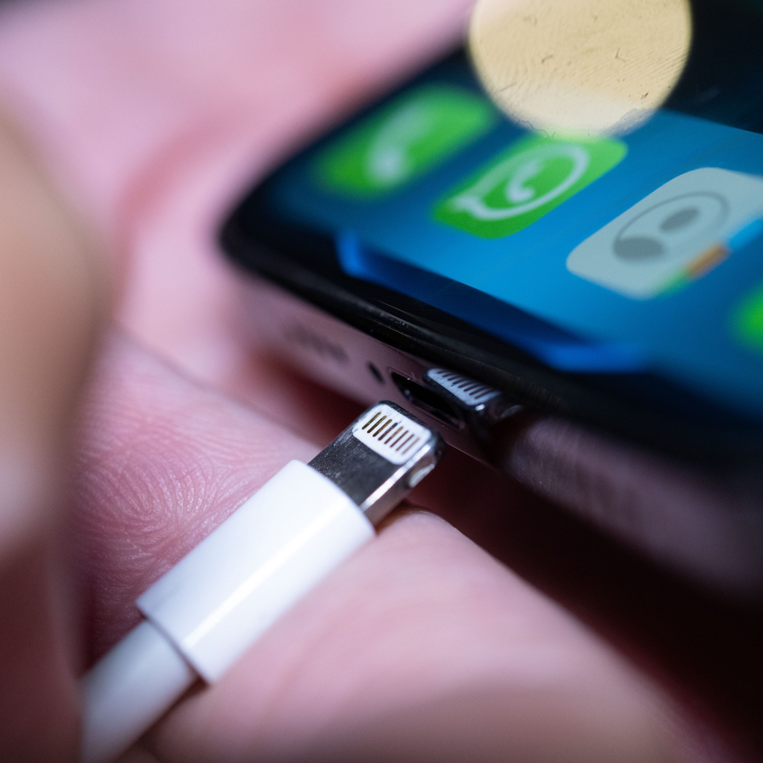 USB-C wird Standard-Ladebuchse in der EU.