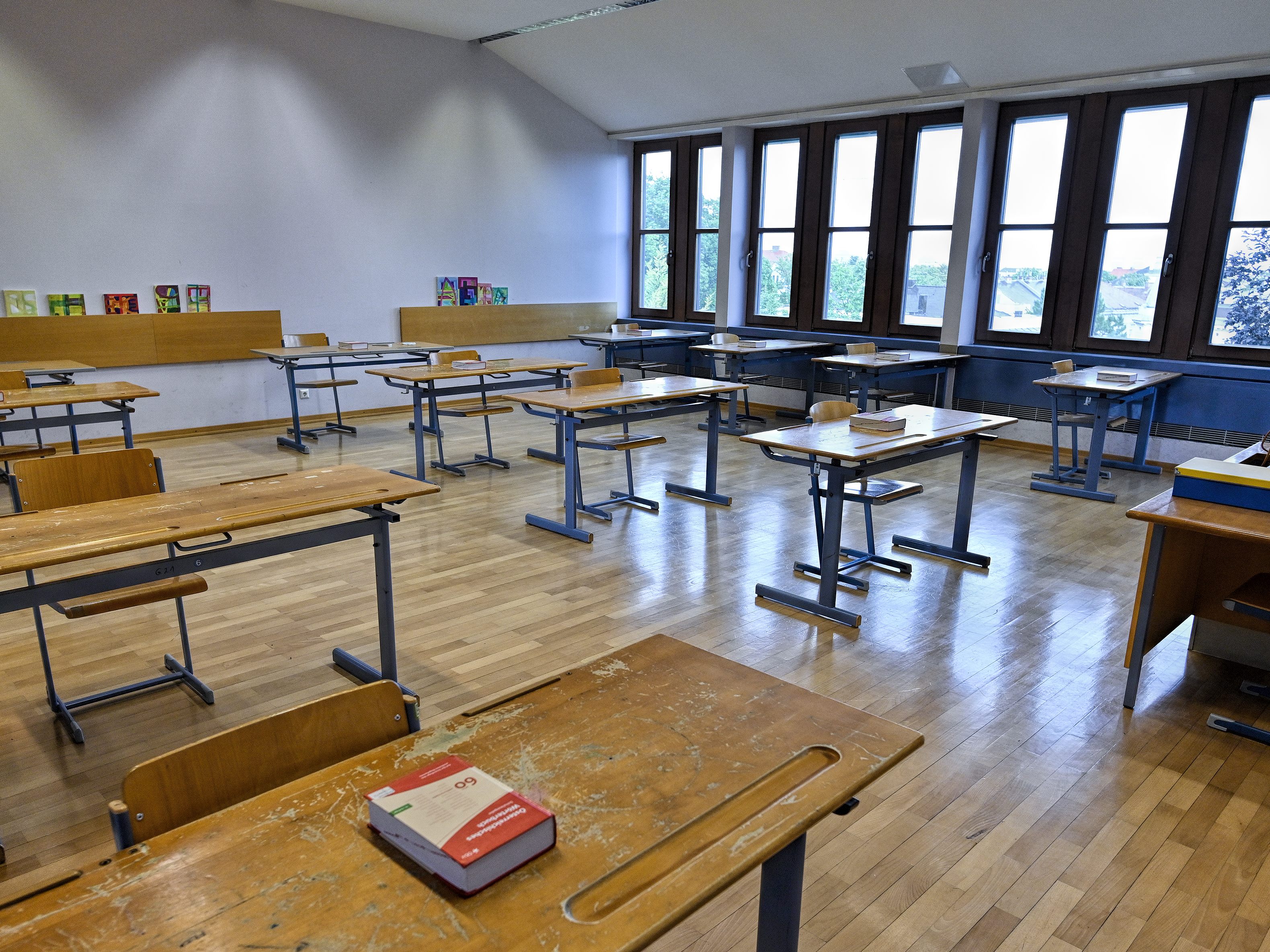 An den Schulen gibt es heuer keine Sonderregeln für das Aufsteigen mit einem Fünfer.