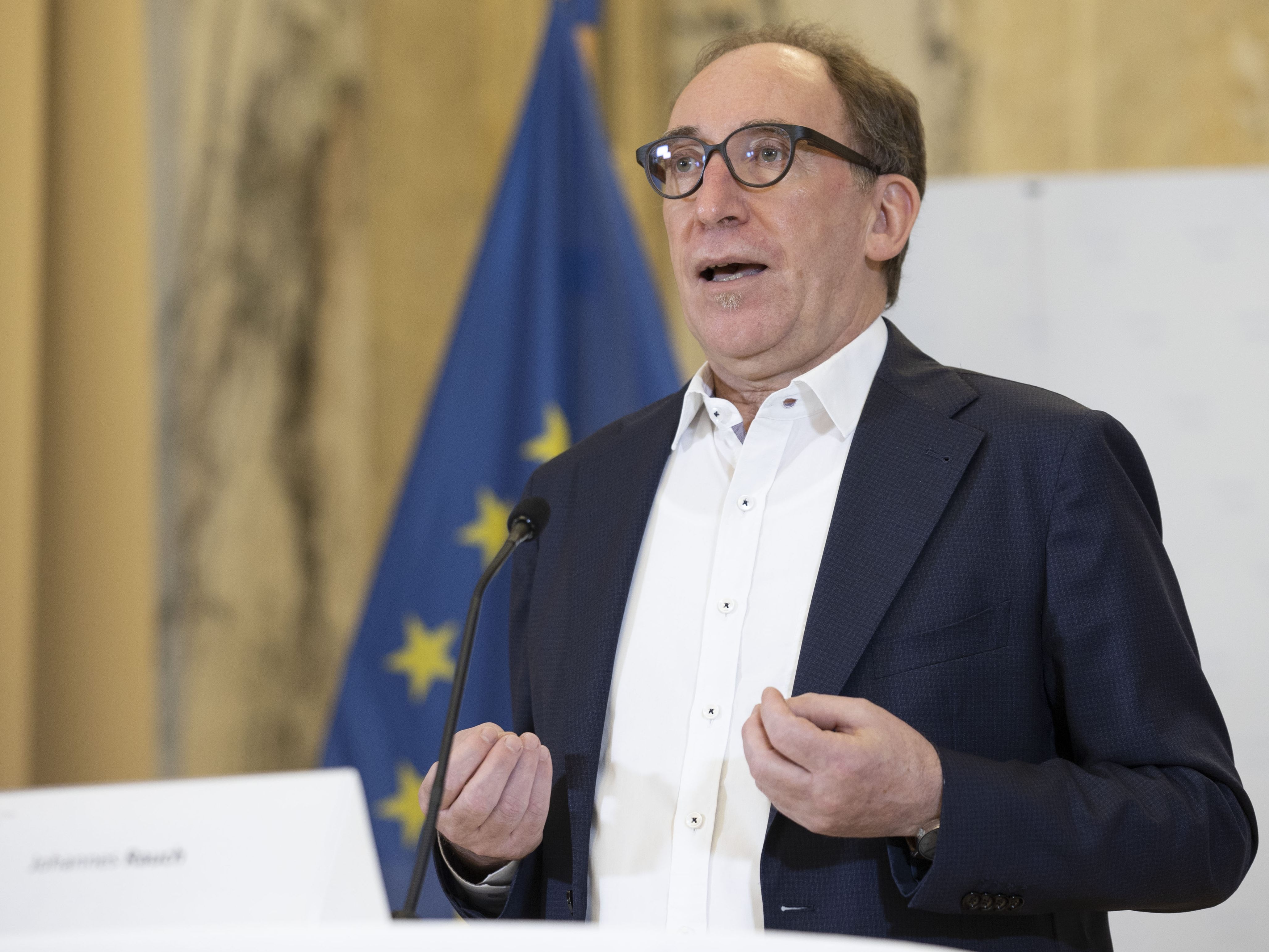 Gesundheitsminister Johannes Rauch (Grüne) rechnet mit weiteren Corona-Wellen. Gesundheitsminister Johannes Rauch (Grüne) rechnet mit weiteren Corona-Wellen.