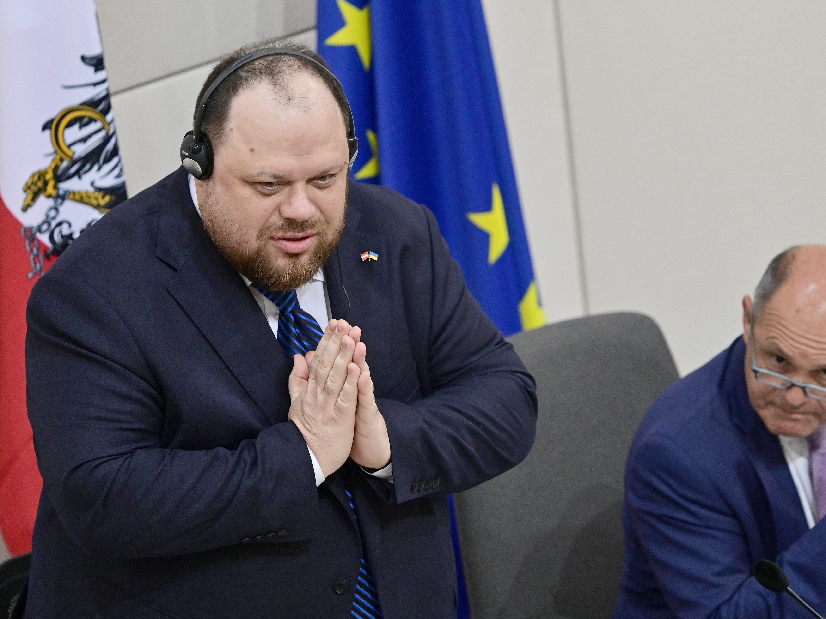 Werchowna Rada Ruslan Stefantschuk ukrainischer Parlamentspräsident bei seiner Rede im Nationalrat in Wien am Dienstag. Werchowna Rada Ruslan Stefantschuk ukrainischer Parlamentspräsident bei seiner Rede im Nationalrat in Wien am Dienstag.