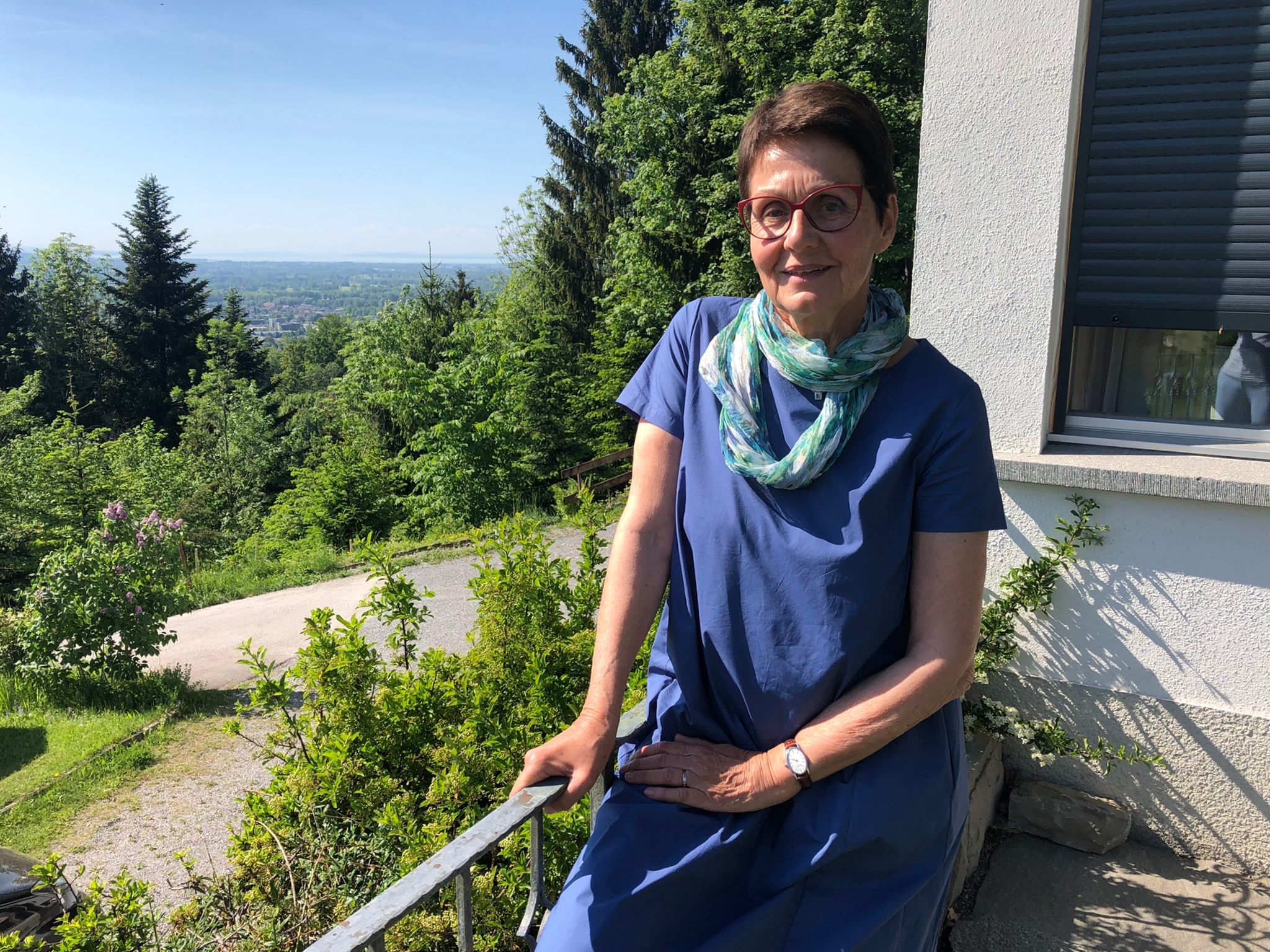 Für Beate Hartmann bedeutet es Glück, da zu leben, wo andere Urlaub machen. Für Beate Hartmann bedeutet es Glück, da zu leben, wo andere Urlaub machen.