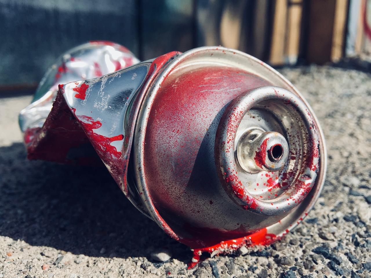 Spraydose explodiert: Zwei Teenager in NÖ schwer verletzt