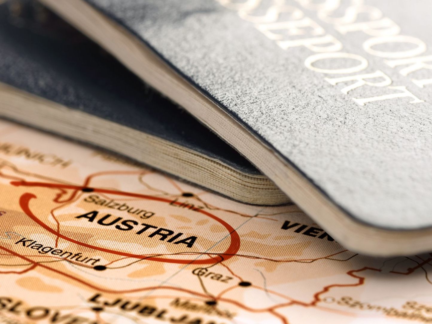 Die stärksten Reisepässe: Österreich liegt auf geteiltem Platz zwei. Die stärksten Reisepässe: Österreich liegt auf geteiltem Platz zwei.