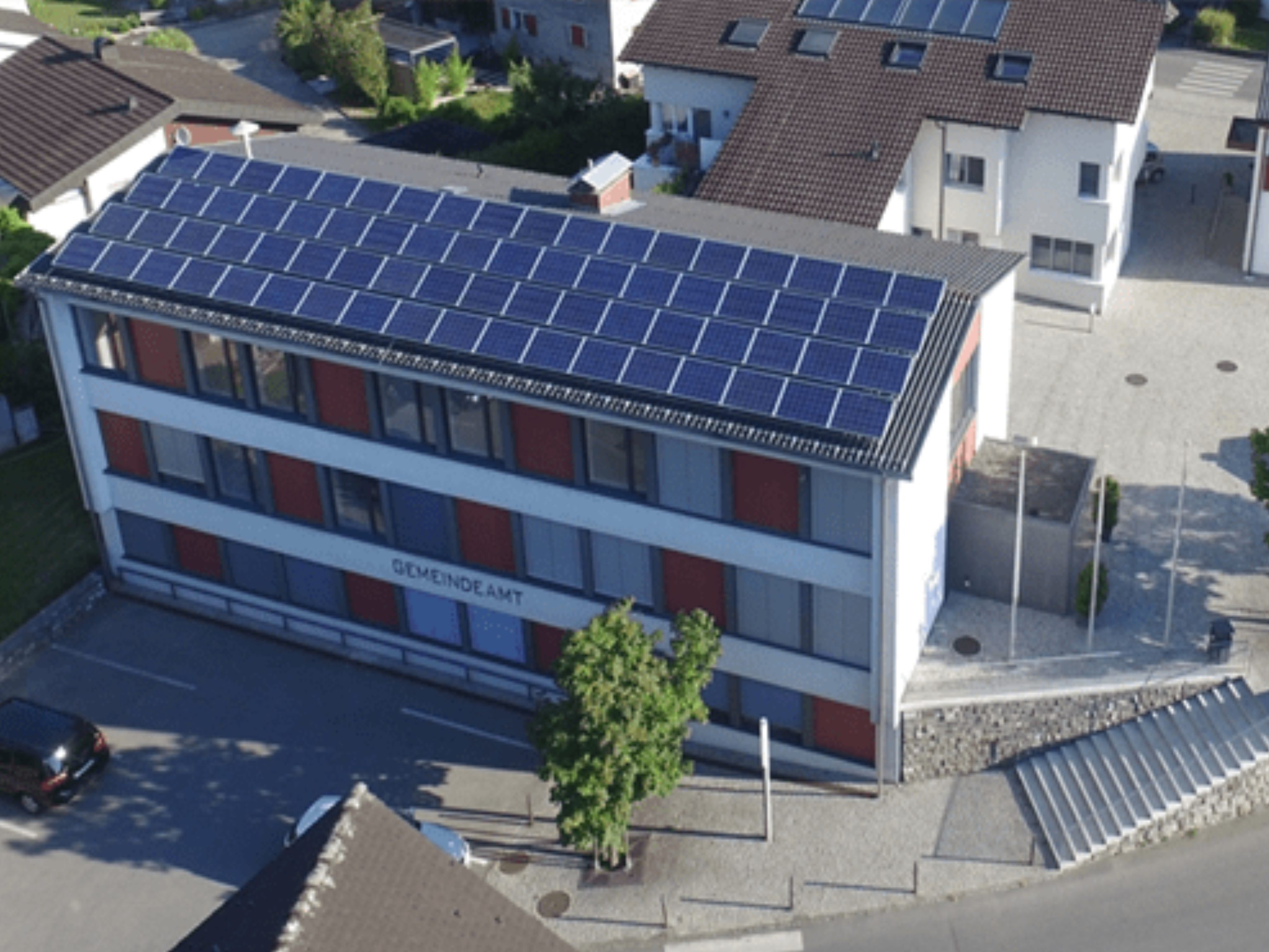 Das Schlinser Gemeindeamt soll im Herbst umfangreich saniert werden