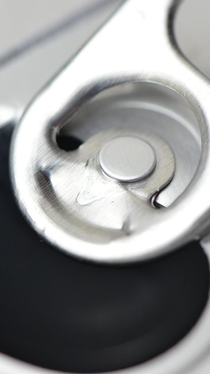 Regelmäßiger Genuss von Energydrinks schadet der Gesundheit.