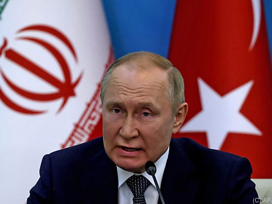 Putin: Wartung von Nord-Stream-1 Bestandteilen kommt nur langsam voran Putin: Wartung von Nord-Stream-1 Bestandteilen kommt nur langsam voran