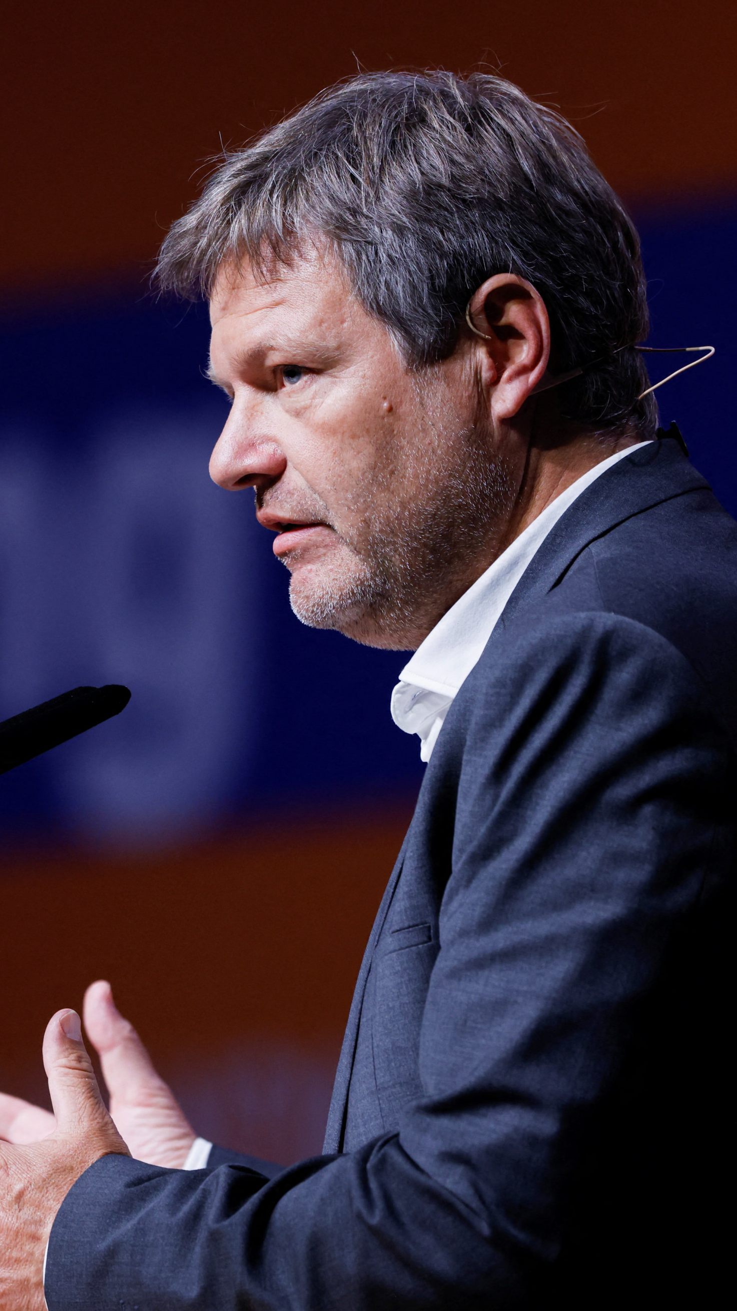 Bayerns Ministerpräsident Markus Söder (CSU) plädiert für einen Vertrag über den Gasspeicher Haidach mit Österreich.