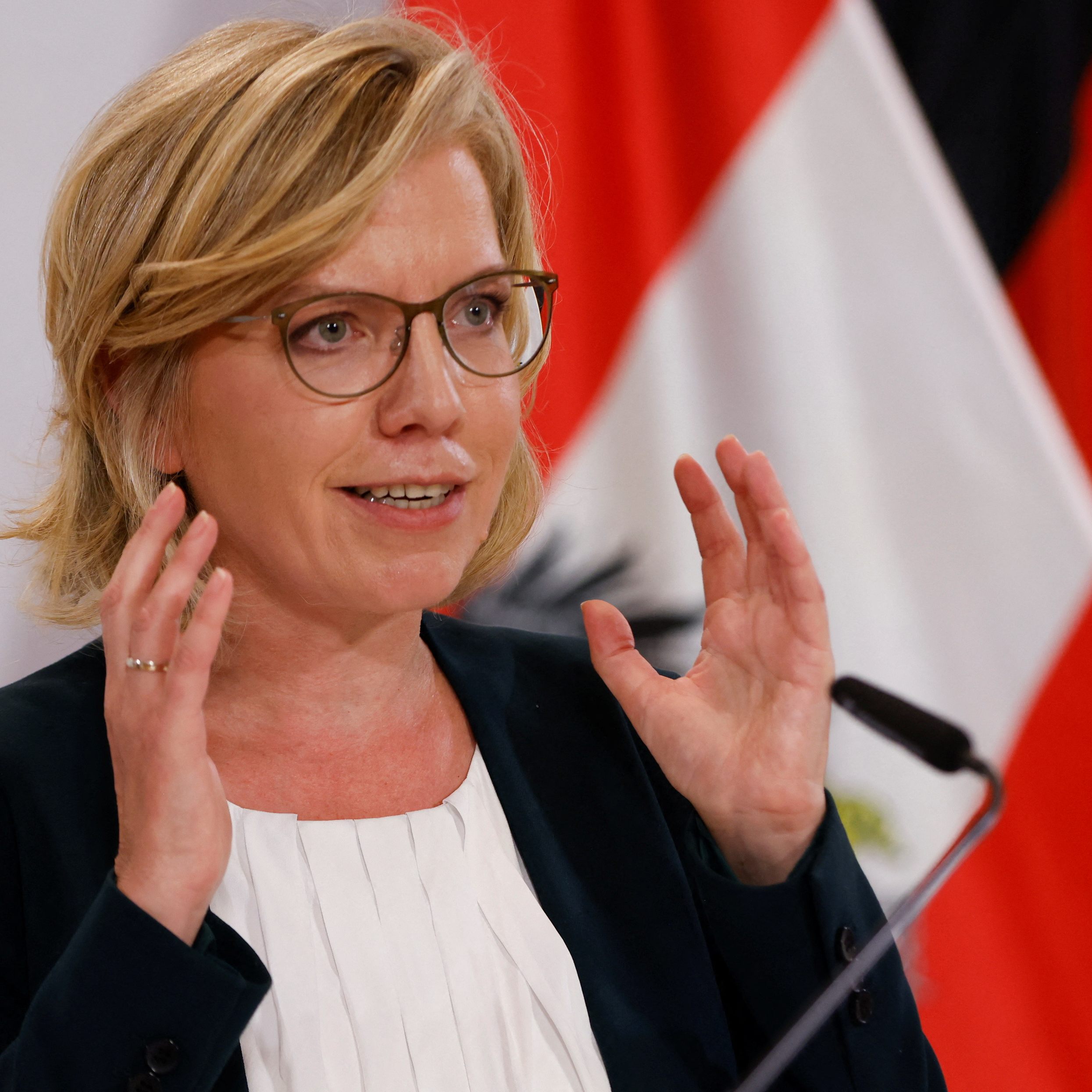 Laut Leonore Gewessler wird zusätzliches Gas in Österreich verbraucht und gespeichert.