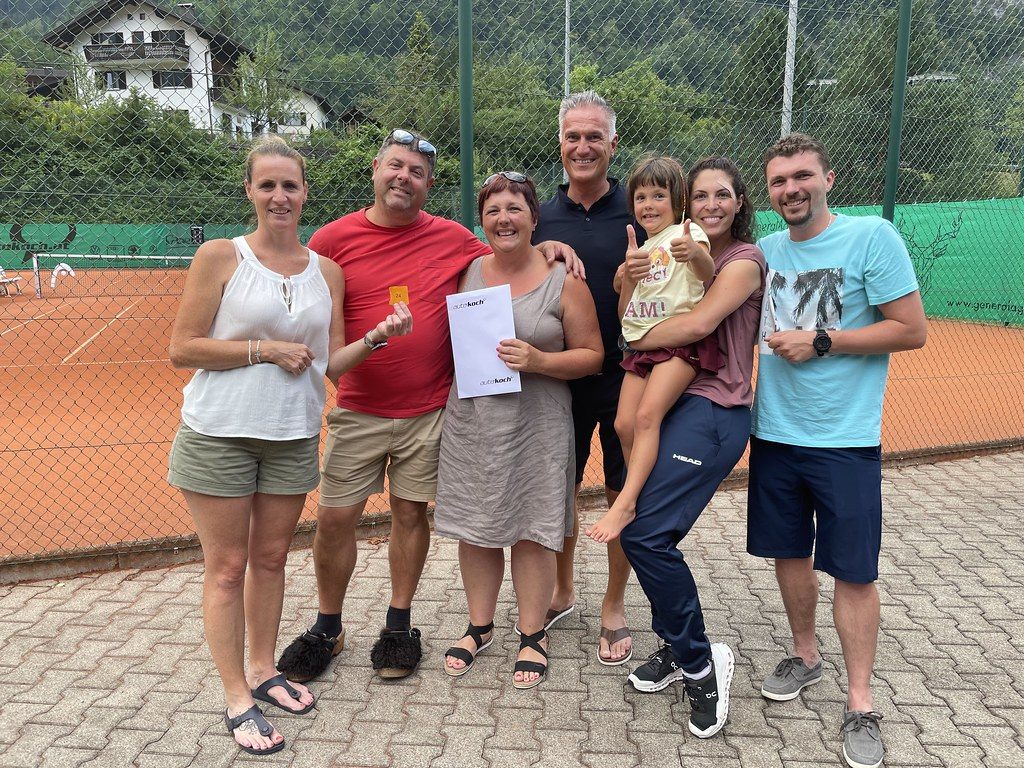 Viele glückliche Gewinner