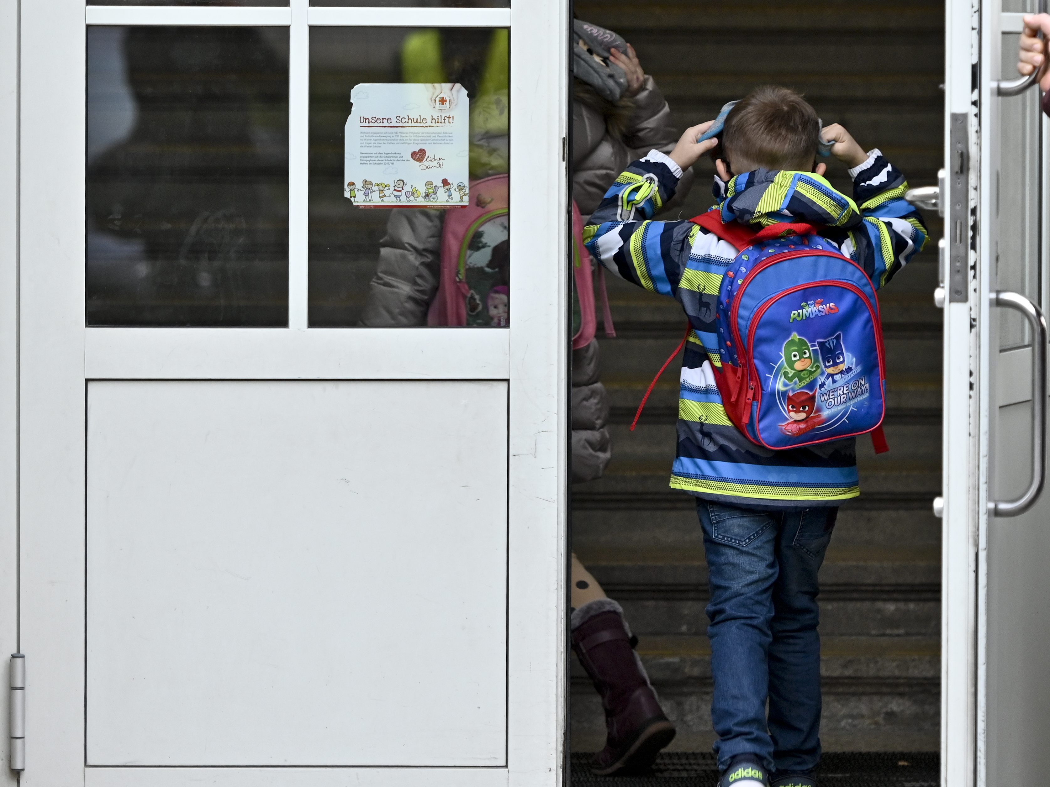 Schulschließungen sind auch in den möglichen nächsten Coronawellen ausgeschlossen. Schulschließungen sind auch in den möglichen nächsten Coronawellen ausgeschlossen.