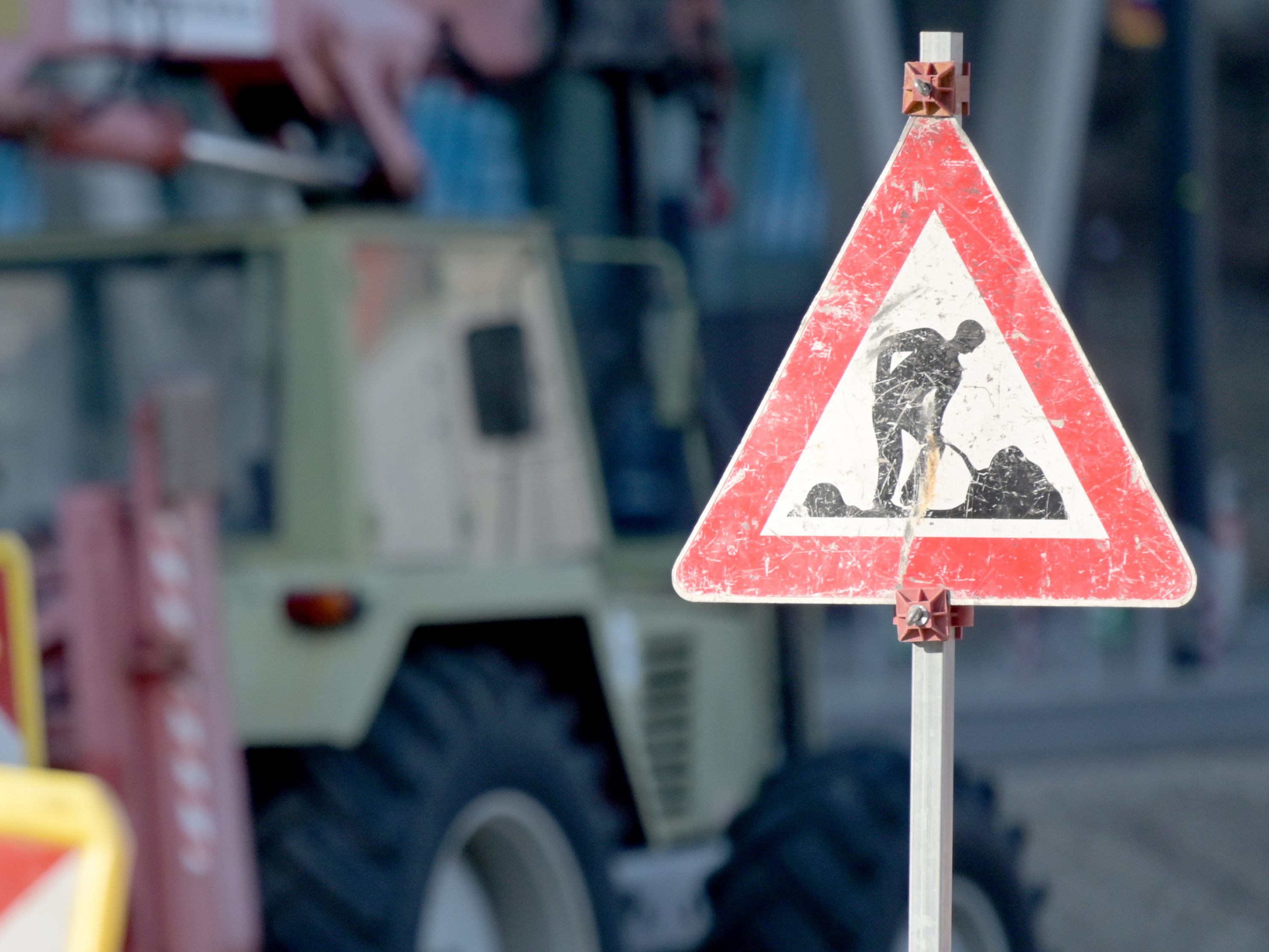 Ab dem 2. August wird die Fahrbahn in der Juchgasse in Wien-Landstraße saniert. Ab dem 2. August wird die Fahrbahn in der Juchgasse in Wien-Landstraße saniert.