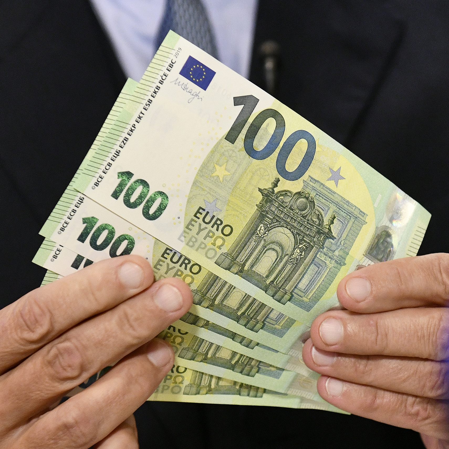 Welche Kulturbetriebe vor dem Ukraine-Krieg von russischen kremlnahen Unternehmen gefördert wurden, wurde nun öffentlich gemacht.