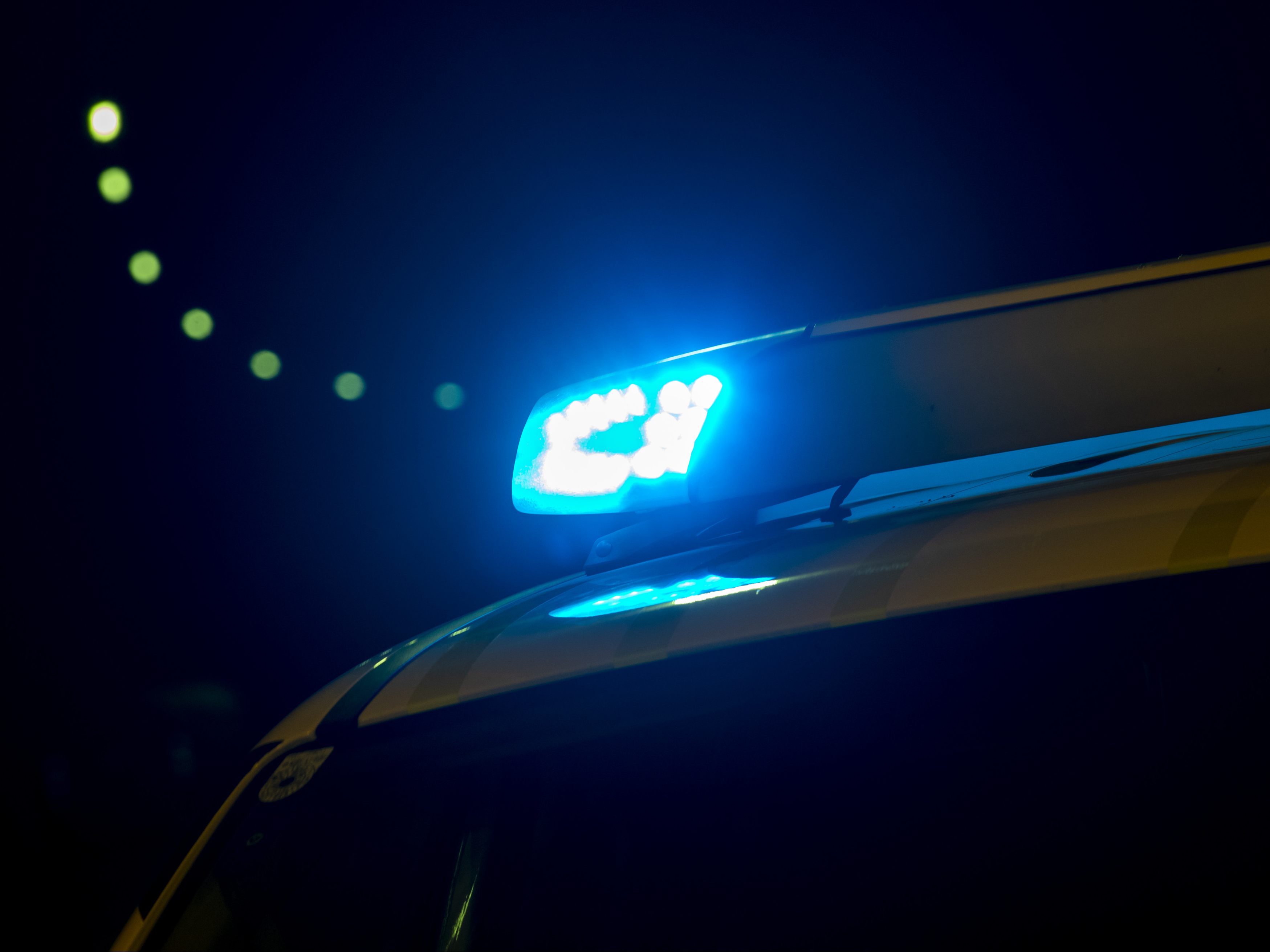 Fünf Menschen sind bei einem Unfall auf der A1 im Bezirk Melk verletzt worden. Fünf Menschen sind bei einem Unfall auf der A1 im Bezirk Melk verletzt worden.