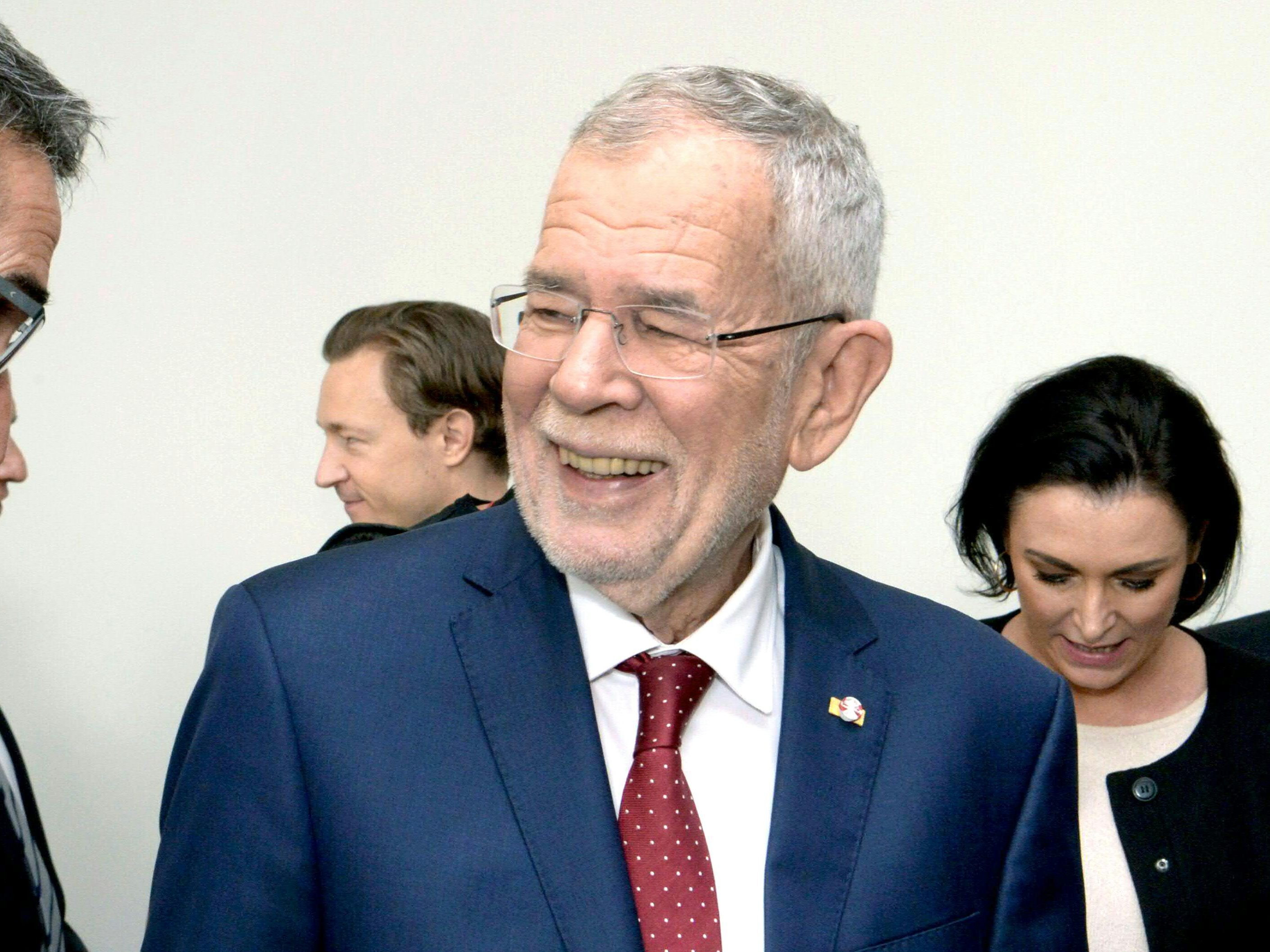Der amtierende Bundespräsident Alexander Van der Bellen bekam weitere Spenden für seine Kandidatur bei den Bundespräsidentschaftswahlen 2022.