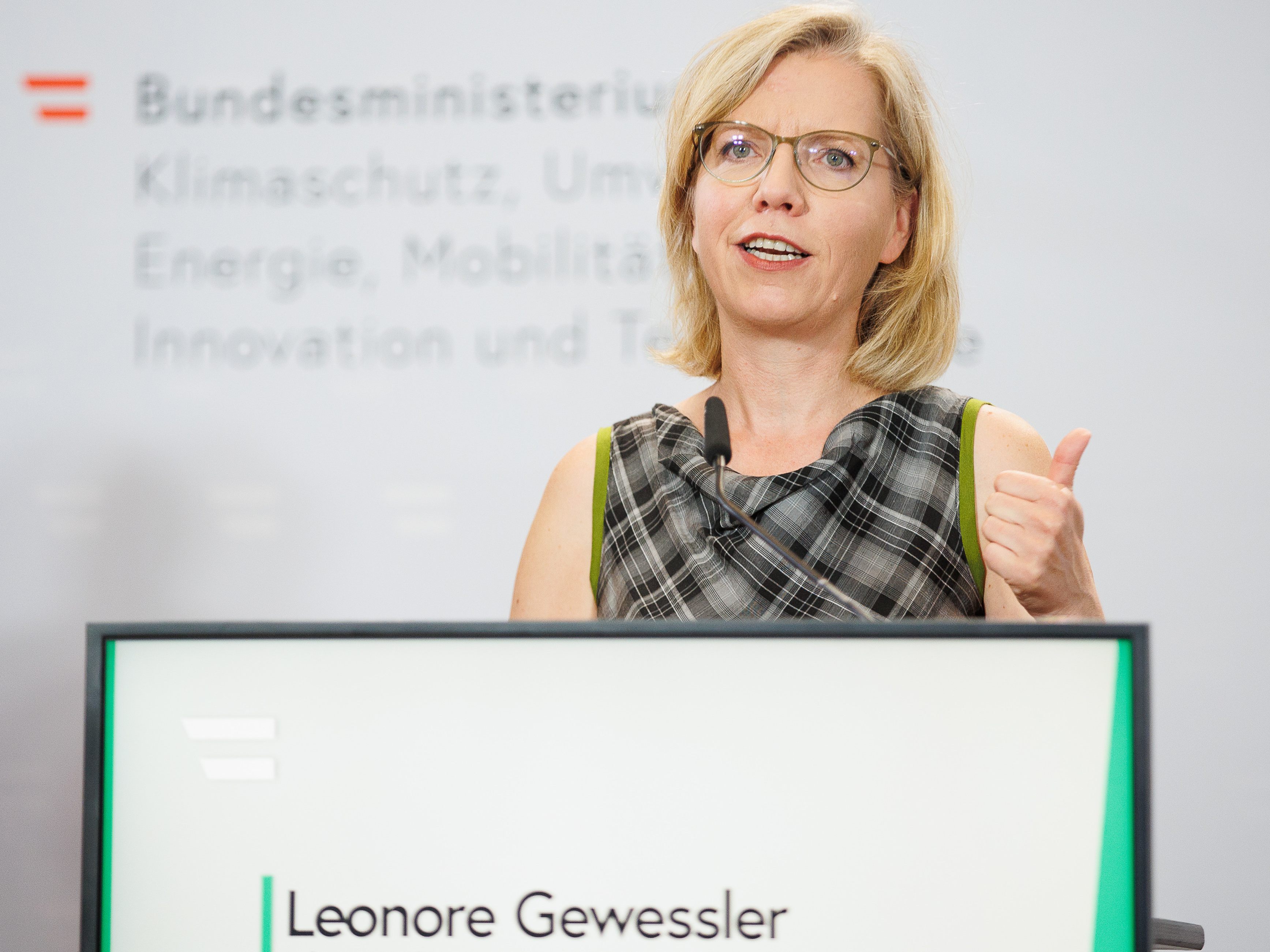 Klimaschutzministerin Leonore Gewessler sieht in der Verunsicherung eine gezielte Taktik Putins Klimaschutzministerin Leonore Gewessler sieht in der Verunsicherung eine gezielte Taktik Putins