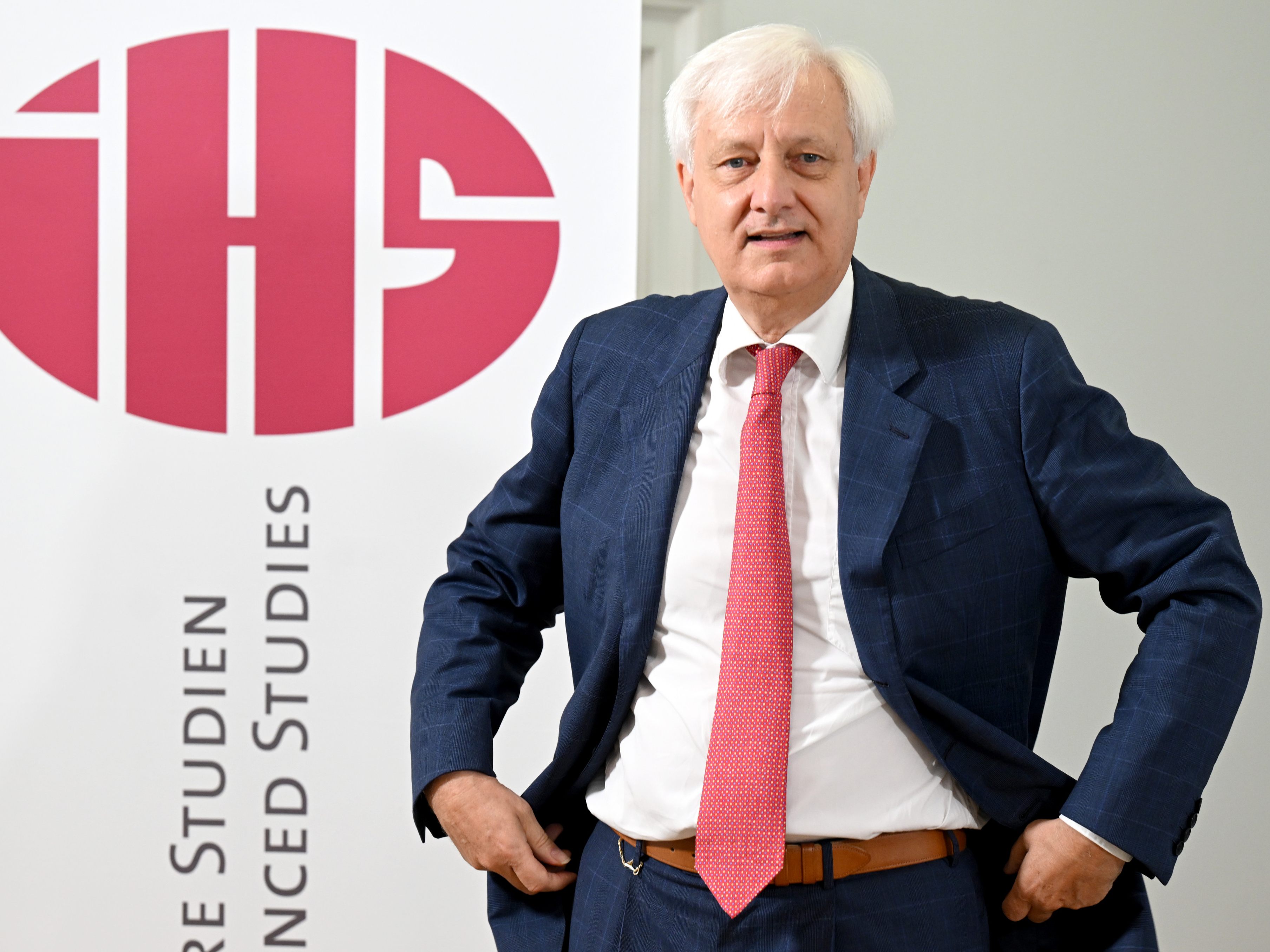 Für IHS-Chef Klaus Neusser ist ein möglicher Strompreisdeckel "kompliziert und kostspielig".