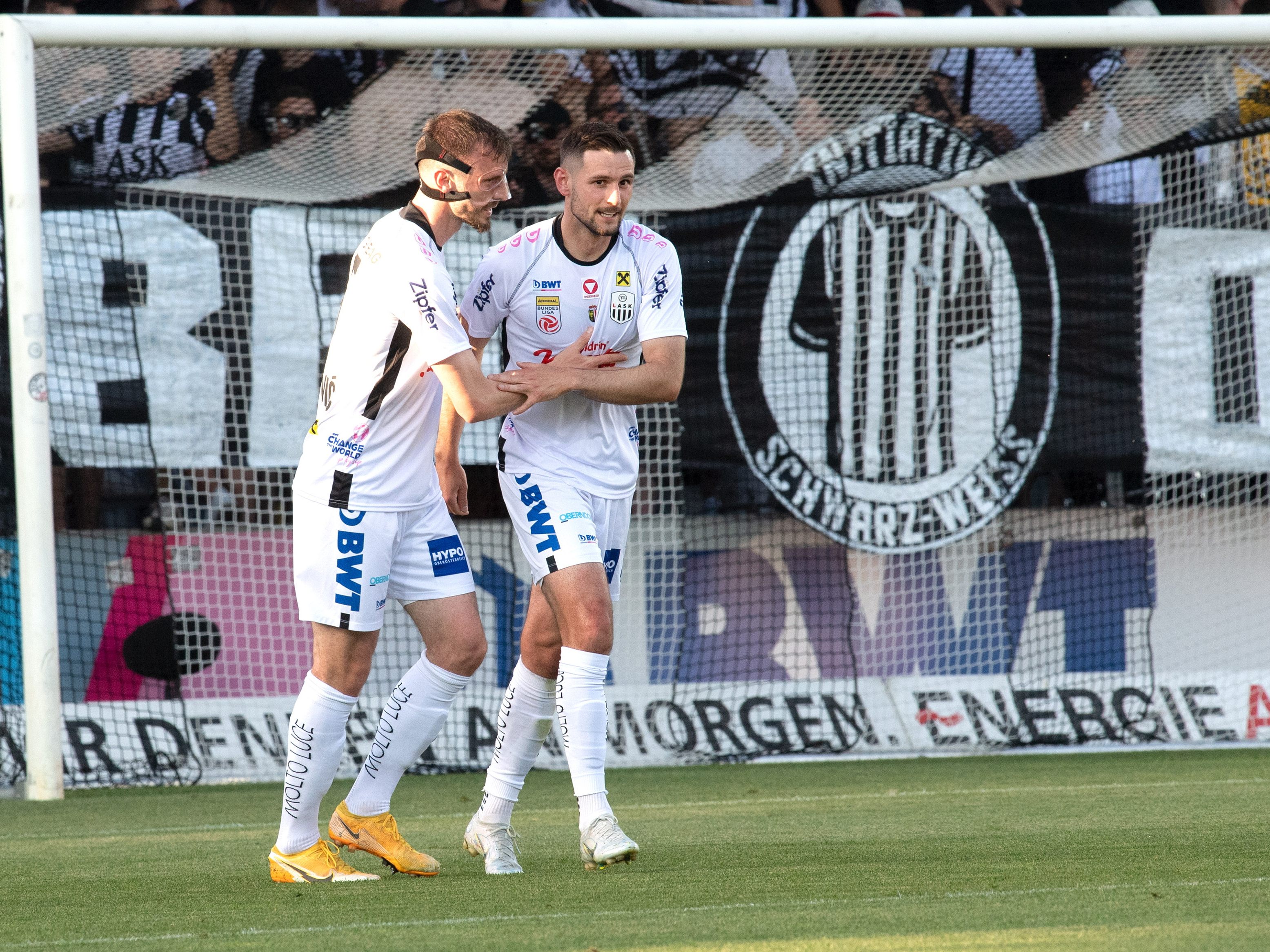 LIVE-Ticker zum Spiel LASK Linz gegen Austria Klagenfurt ab 17 Uhr. LIVE-Ticker zum Spiel LASK Linz gegen Austria Klagenfurt ab 17 Uhr.