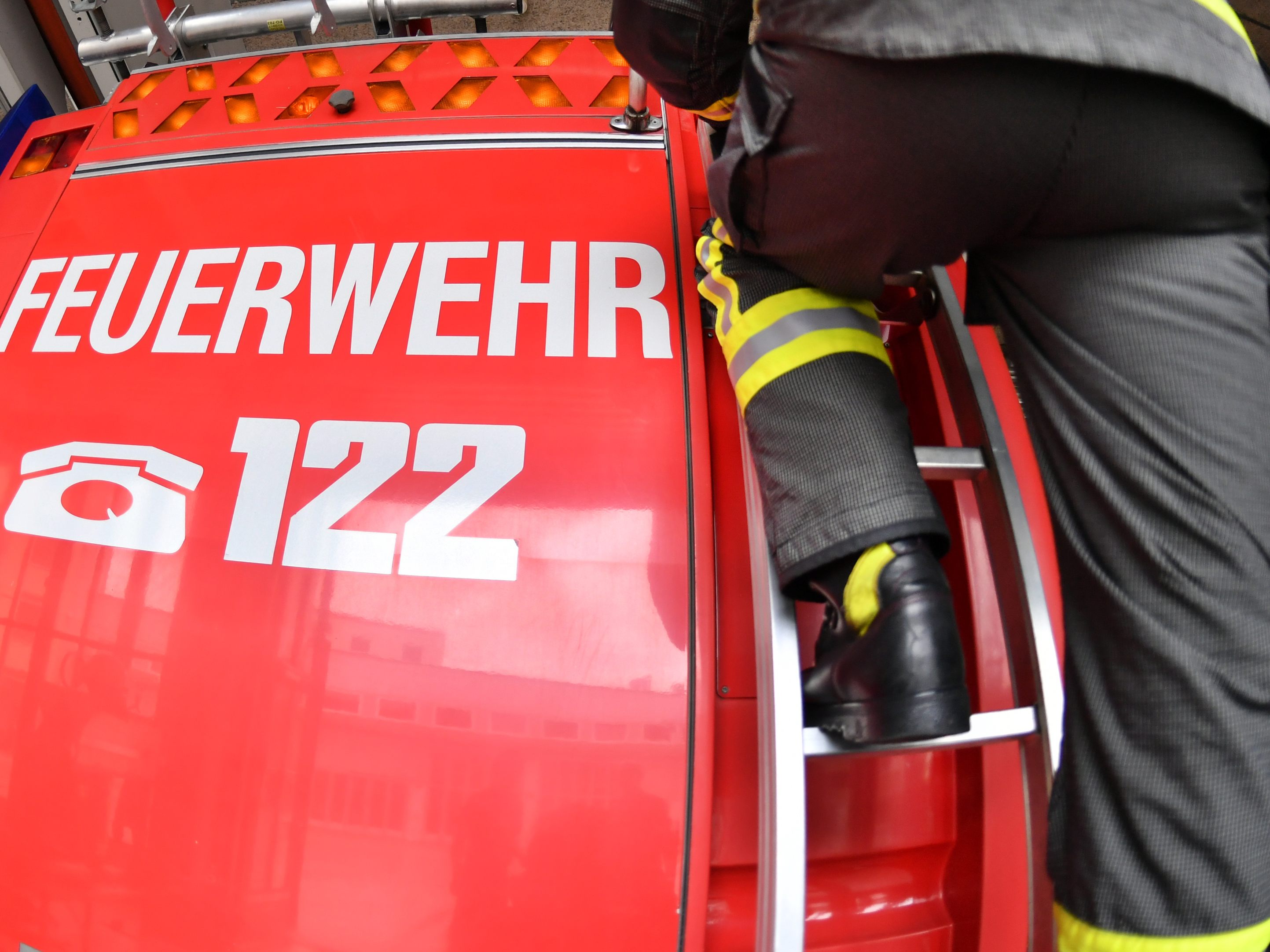 Bei einem Zimmerbrand in Wien-Simmering ist ein 93-Jähriger gestorben. Bei einem Zimmerbrand in Wien-Simmering ist ein 93-Jähriger gestorben.