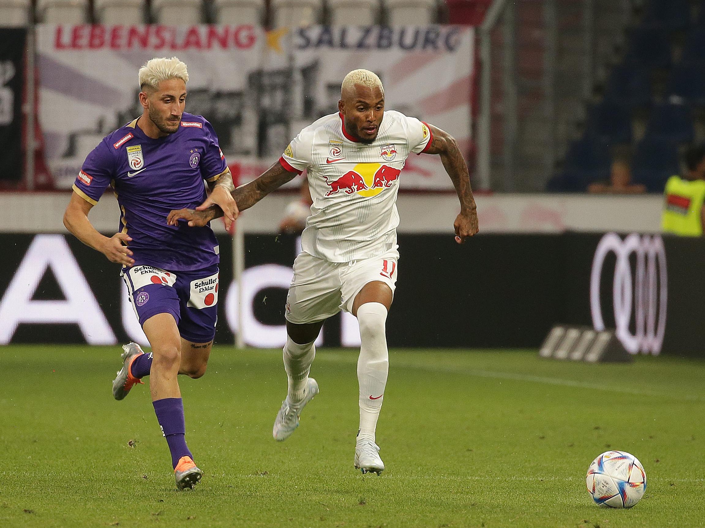 Red Bull Salzburg setzte sich zum Bundesliga-Auftakt mit 3:0 durch.