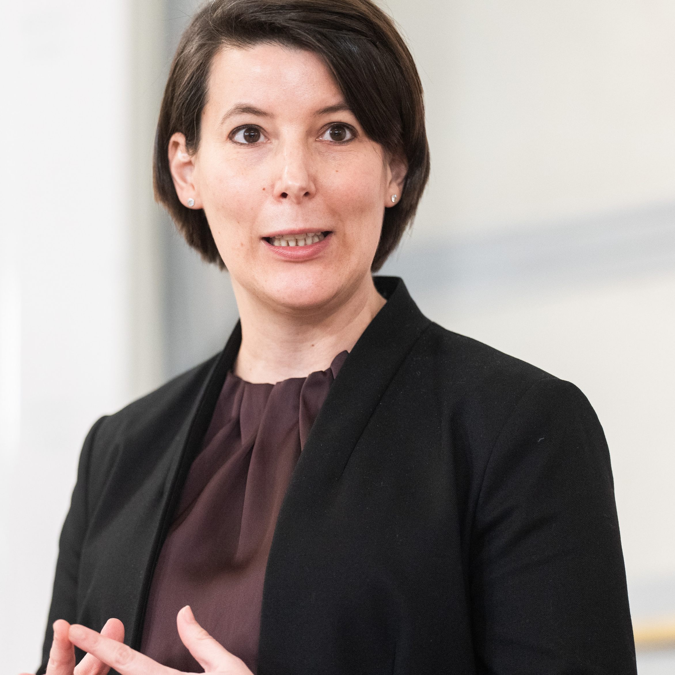 Die Gecko (im Bild Katharina Rauch) warnt vor den Risiken des Quarantäne-Endes.