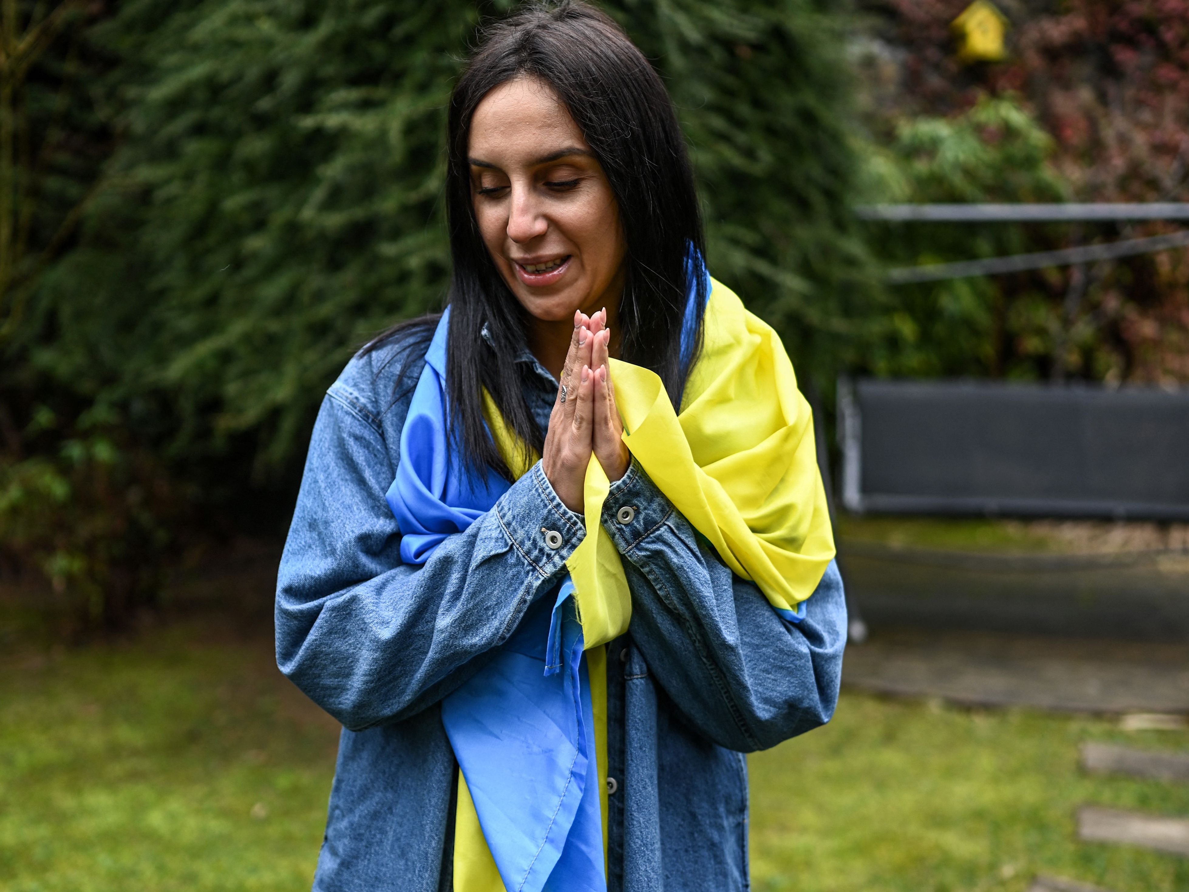 Die Gewinnerin des ESC 2016, Susana Jamaladinova, besser bekannt als Jamala, hofft auf einen ESC in "einer friedlichen Ukraine". Die Gewinnerin des ESC 2016, Susana Jamaladinova, besser bekannt als Jamala, hofft auf einen ESC in "einer friedlichen Ukraine".