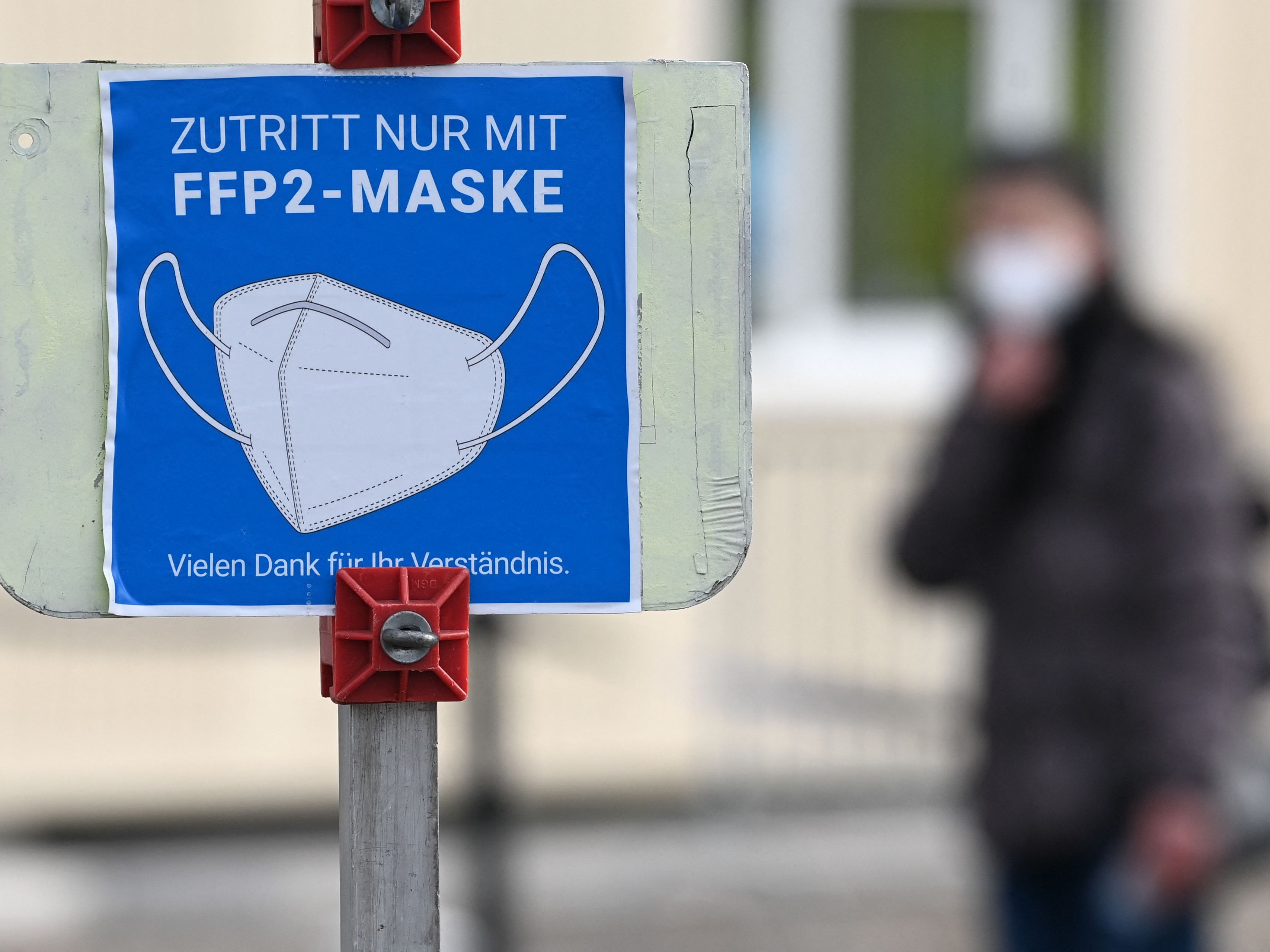 ÖH für Rückkehr der Maskenpflicht an den Hochschulen. ÖH für Rückkehr der Maskenpflicht an den Hochschulen.