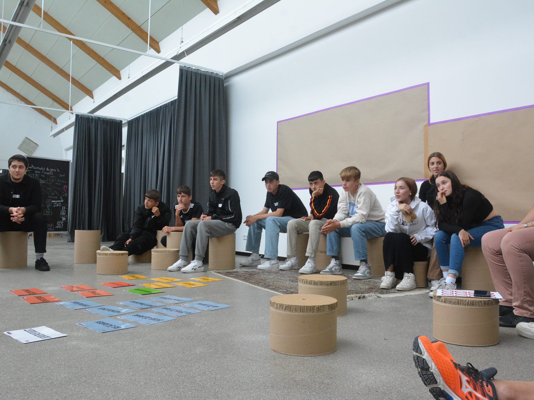 Bei den "Machwas-Tagen" besuchten die Schüler vom Poly Bregenz den Vandalismus-Präventionsworkshop im dô. Bei den "Machwas-Tagen" besuchten die Schüler vom Poly Bregenz den Vandalismus-Präventionsworkshop im dô.