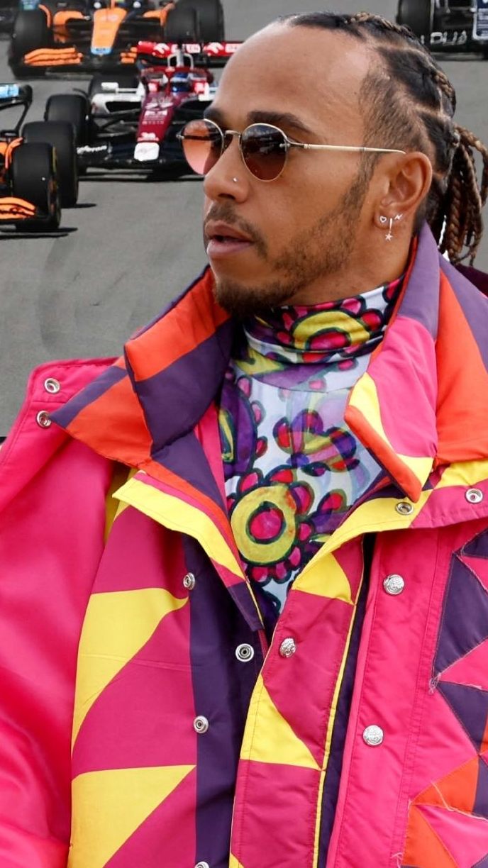 Eine Debatte um Rassismus und Diskriminierung beschäftigt aktuell die Formel 1 - Und Lewis Hamilton ist mitten drin.