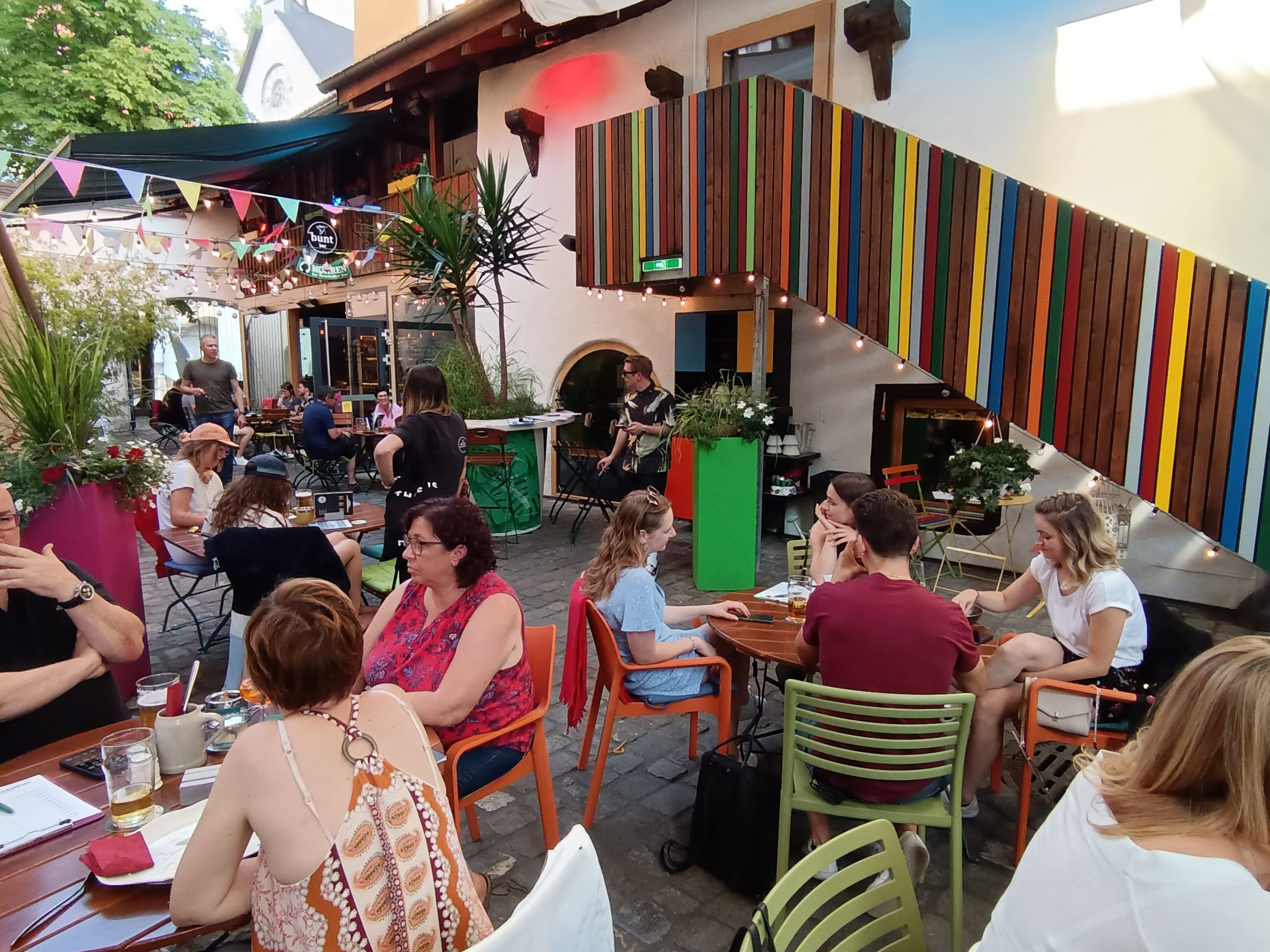 "Kunterbuntes Klima" Pub Quiz in der Bunt Bar kam gut an.